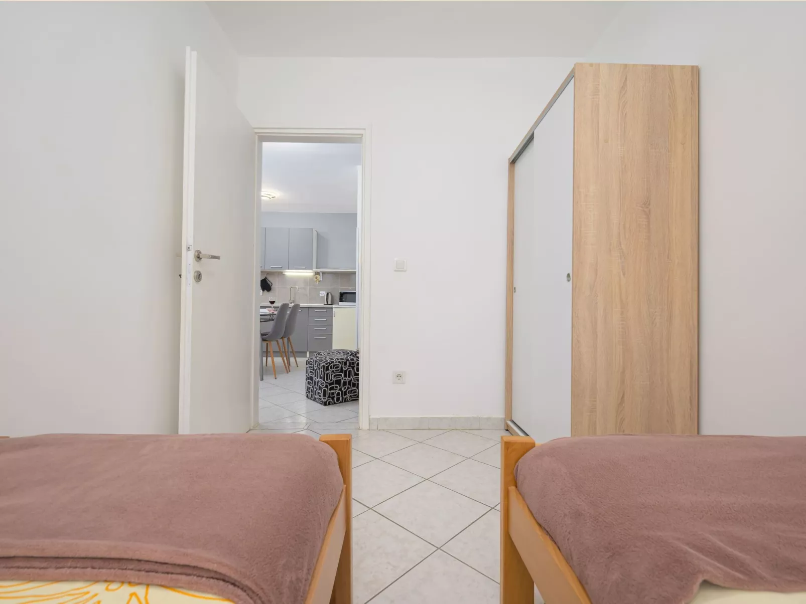 Gemütliche Ferienwohnung 5-Drinnen