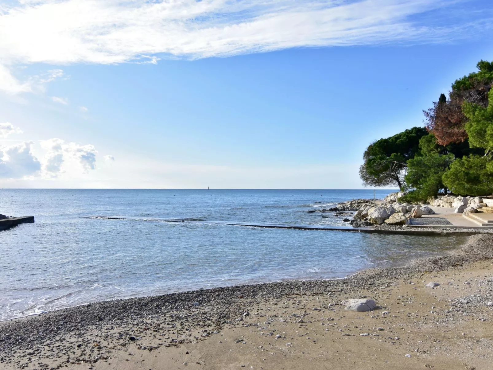 Vesna Peovic-Draußen