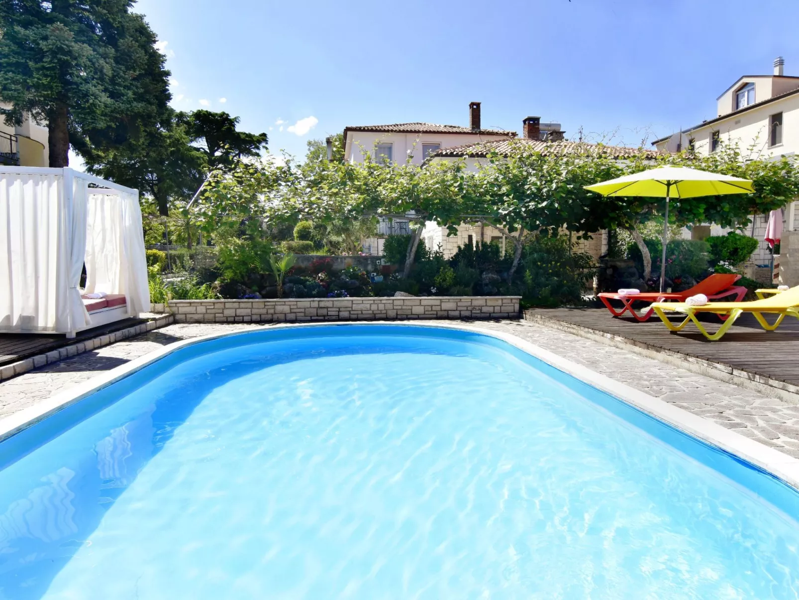 Apartment Nika1 Umag mit Pool und Whirlpool 400 Meter vom Strand entfernt - Image-tags.info