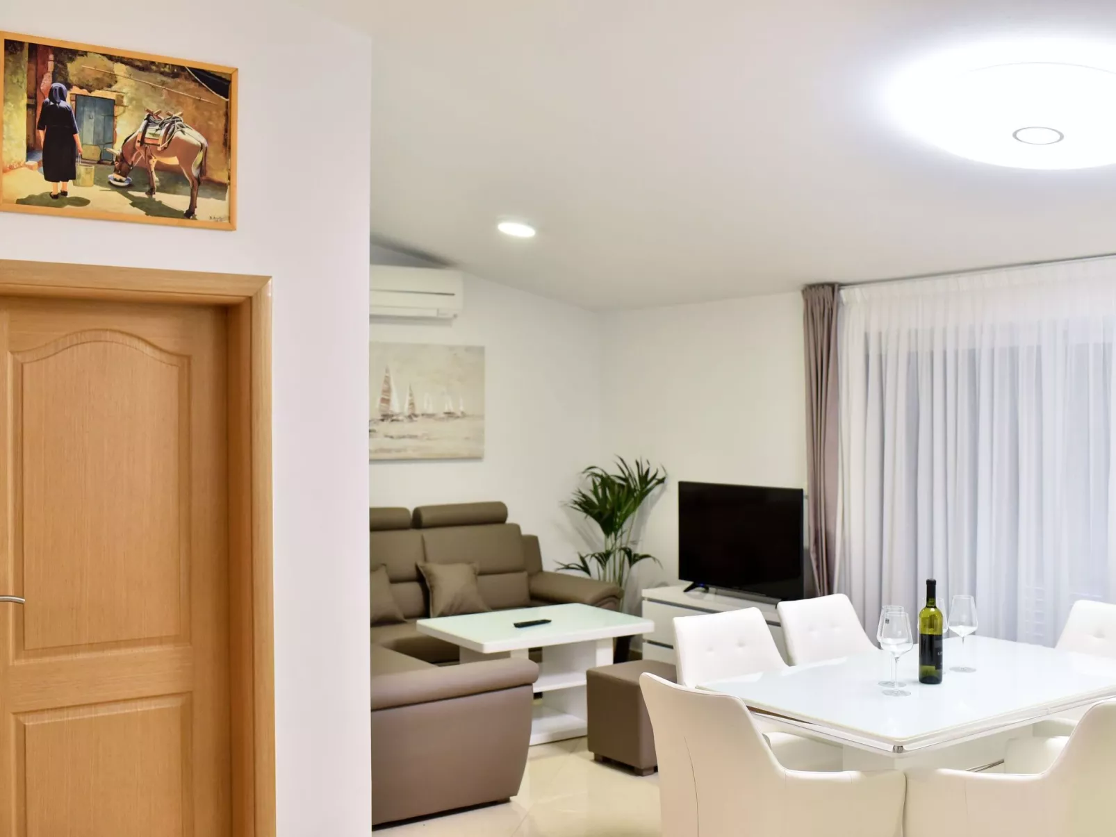 Villa Sana-Image-tags.info