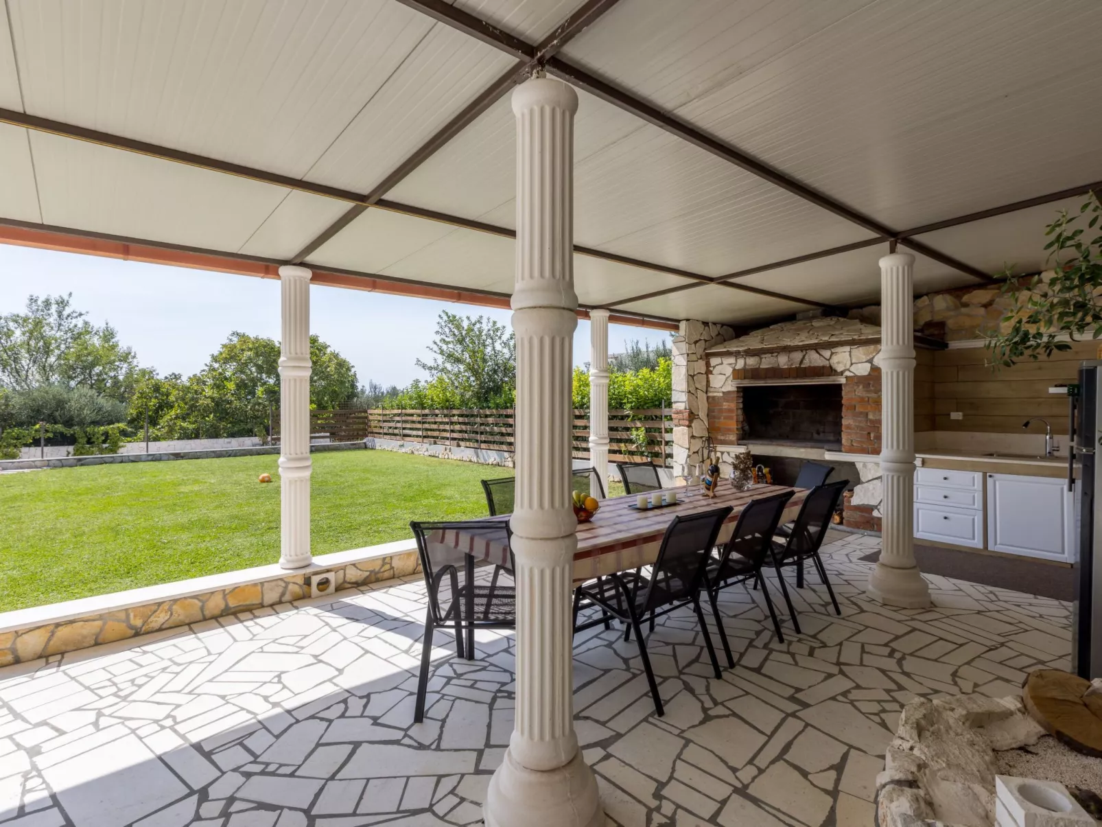 Villa Stari Hill-Image-tags.info