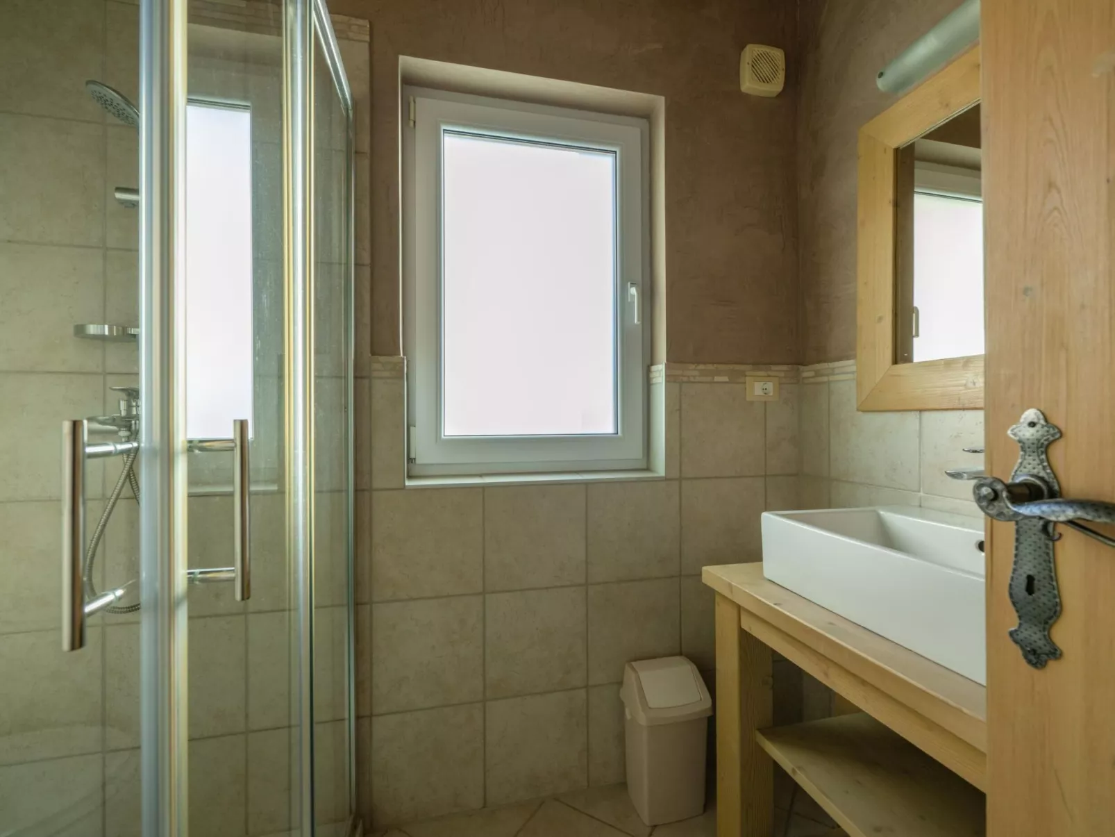 Villa Bellavista für 16 Gäste mit Hockeytisch-Dedans