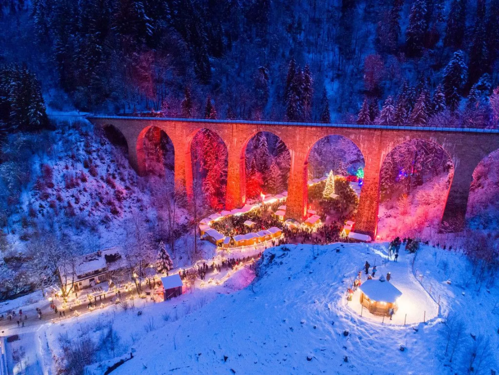 Appartement mit Garten in Schwärzenbach-Outside