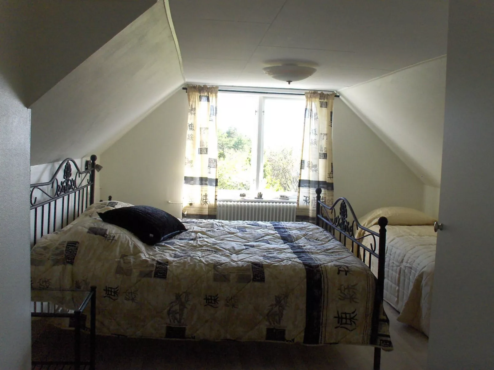 Freistehende Strandvilla mit großem Balkon-Image-tags.info