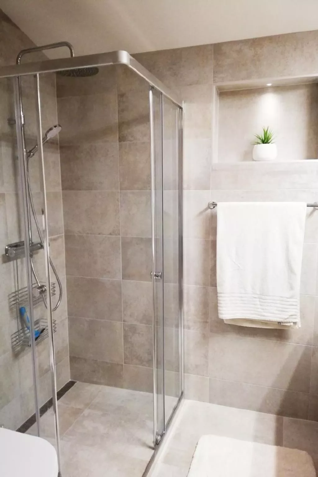 Modernes Haus in der Nähe von Strand und Golf in Halmstad-Drinnen