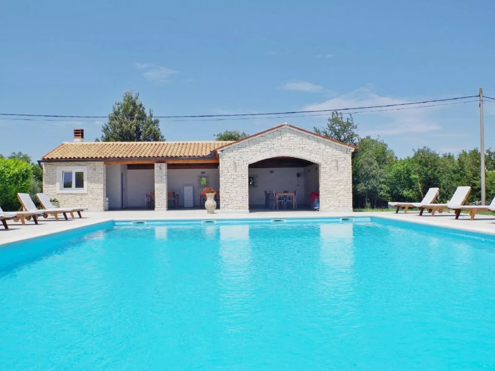 In Rakalj mit Grill, Garten und Terrasse-Image-tags.info