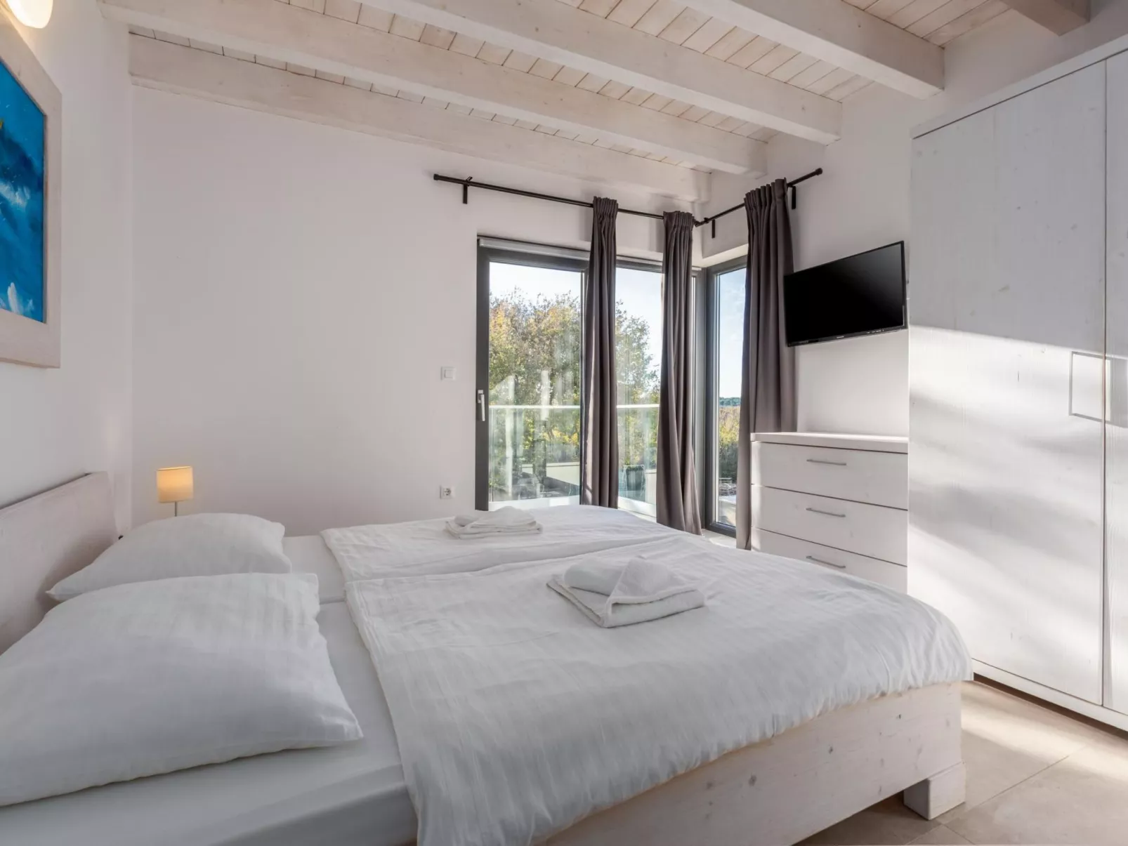 Villa Luna mit Pool, Sauna, Whirlpool, Tennisplatz-Drinnen