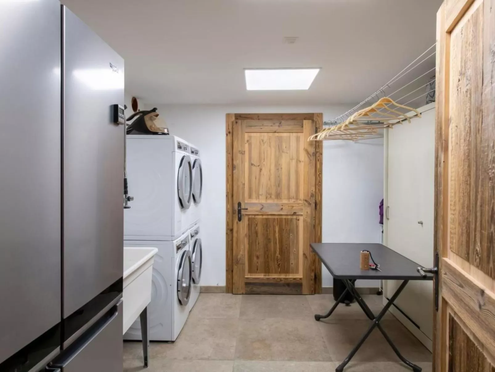 Chalet V mit Lift und Pool-Inside