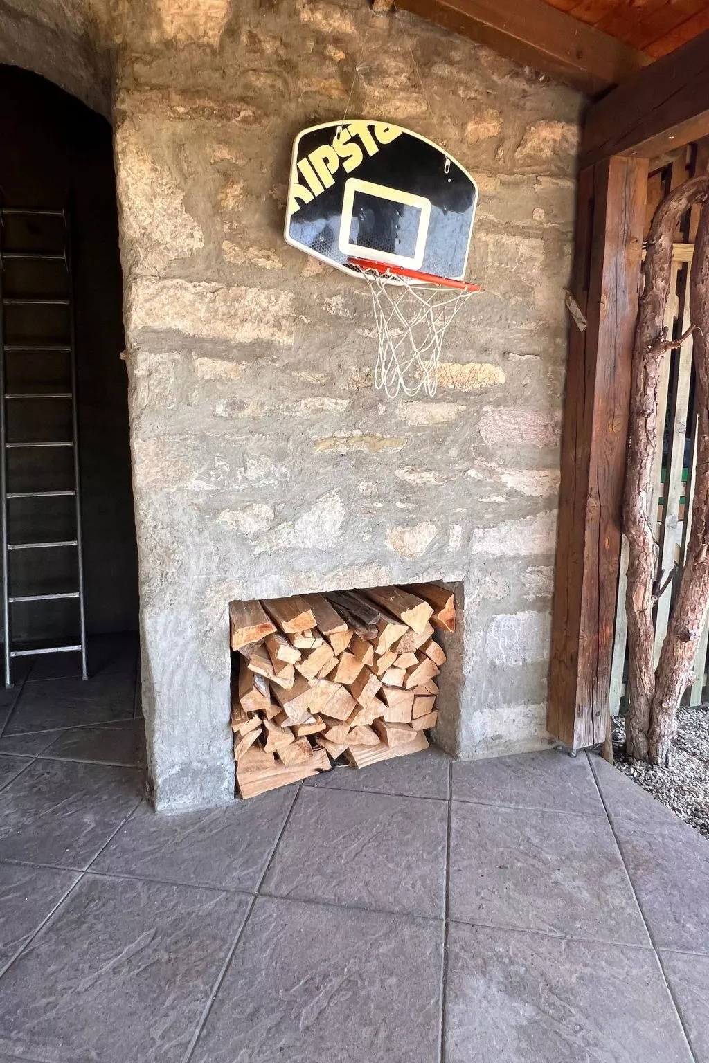 Vigneronne, Vigne-Draußen