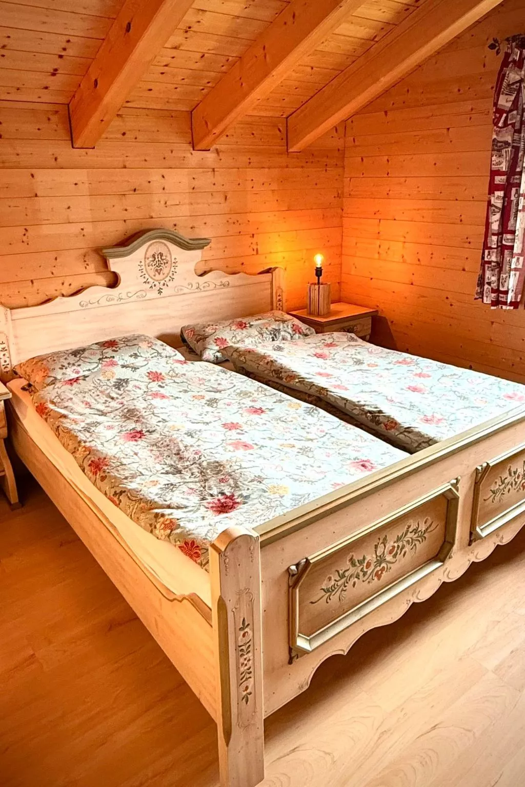 Chalet Poiema-Inside