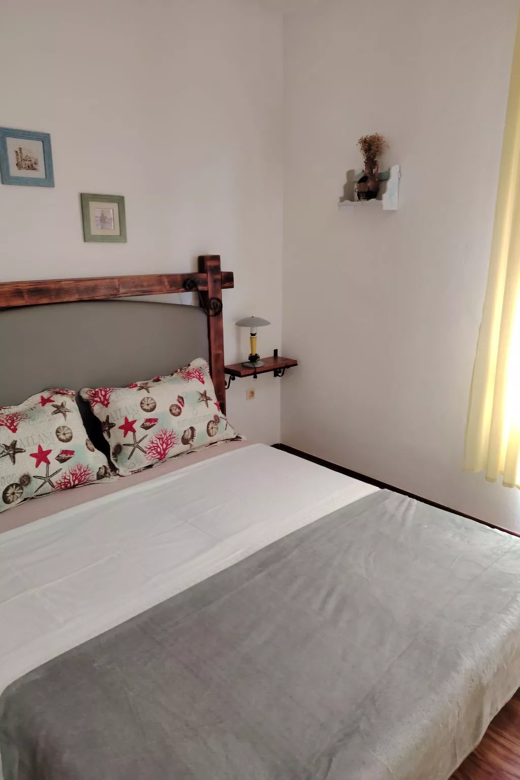 In Vir mit Terrasse und Garten-Image-tags.info