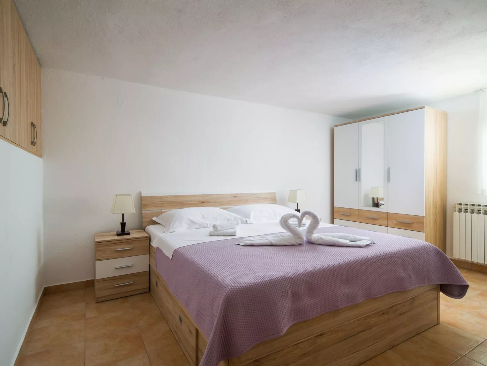 Villa Rustica mit traditionellem und rustikalem Touch-Image-tags.info