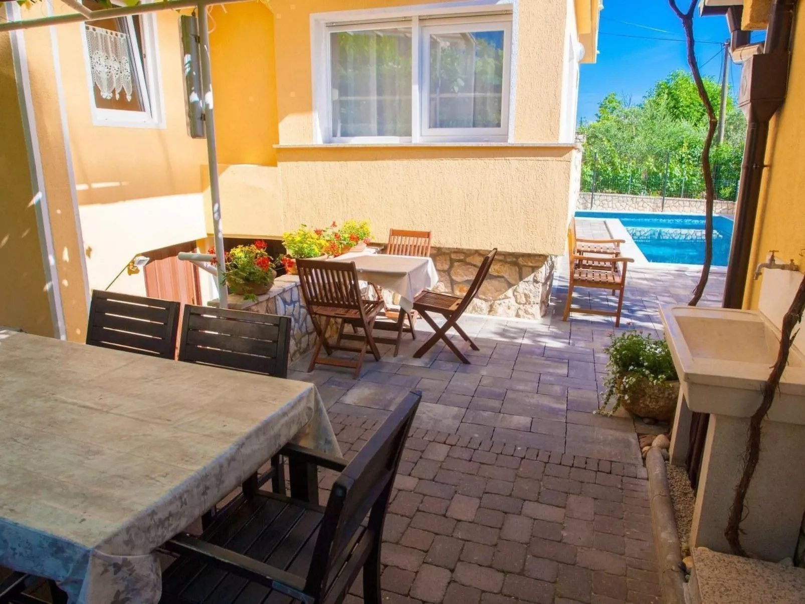 Pension Tina Appartement 2-Draußen