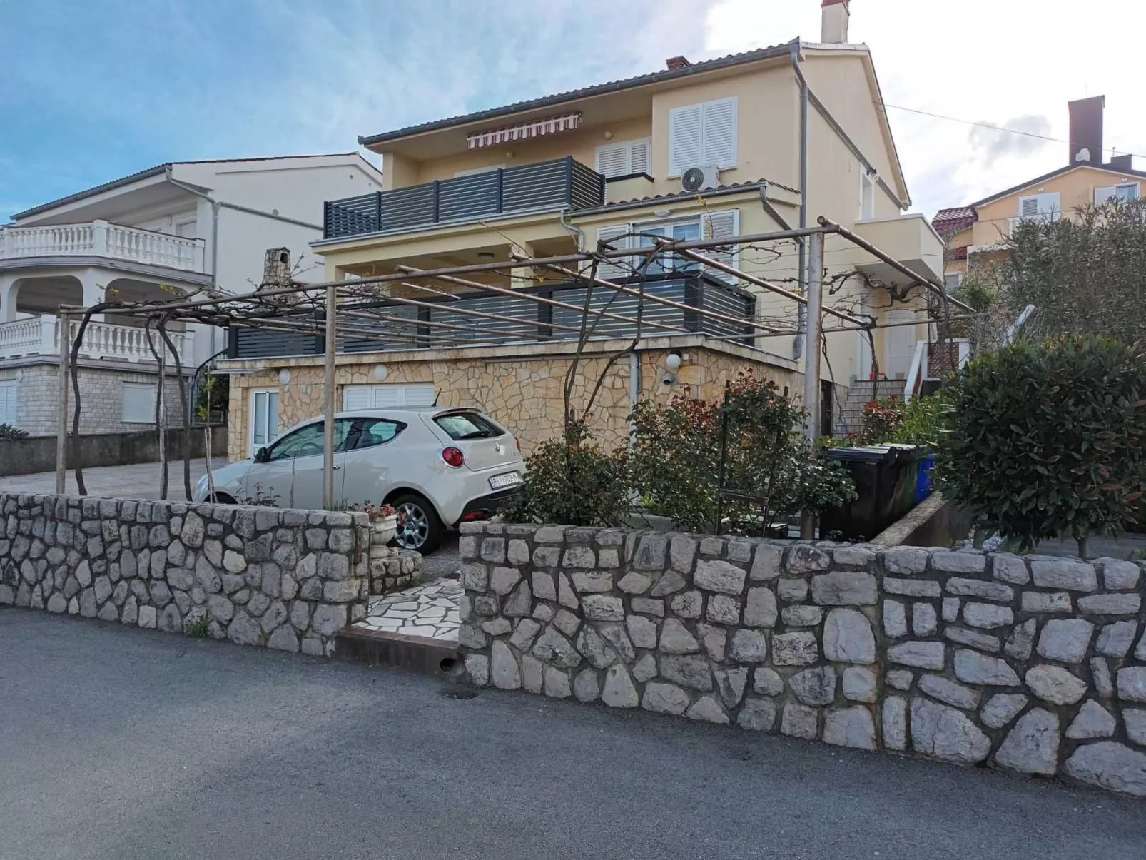 Moderne Wohnung Grzetic-Dehors