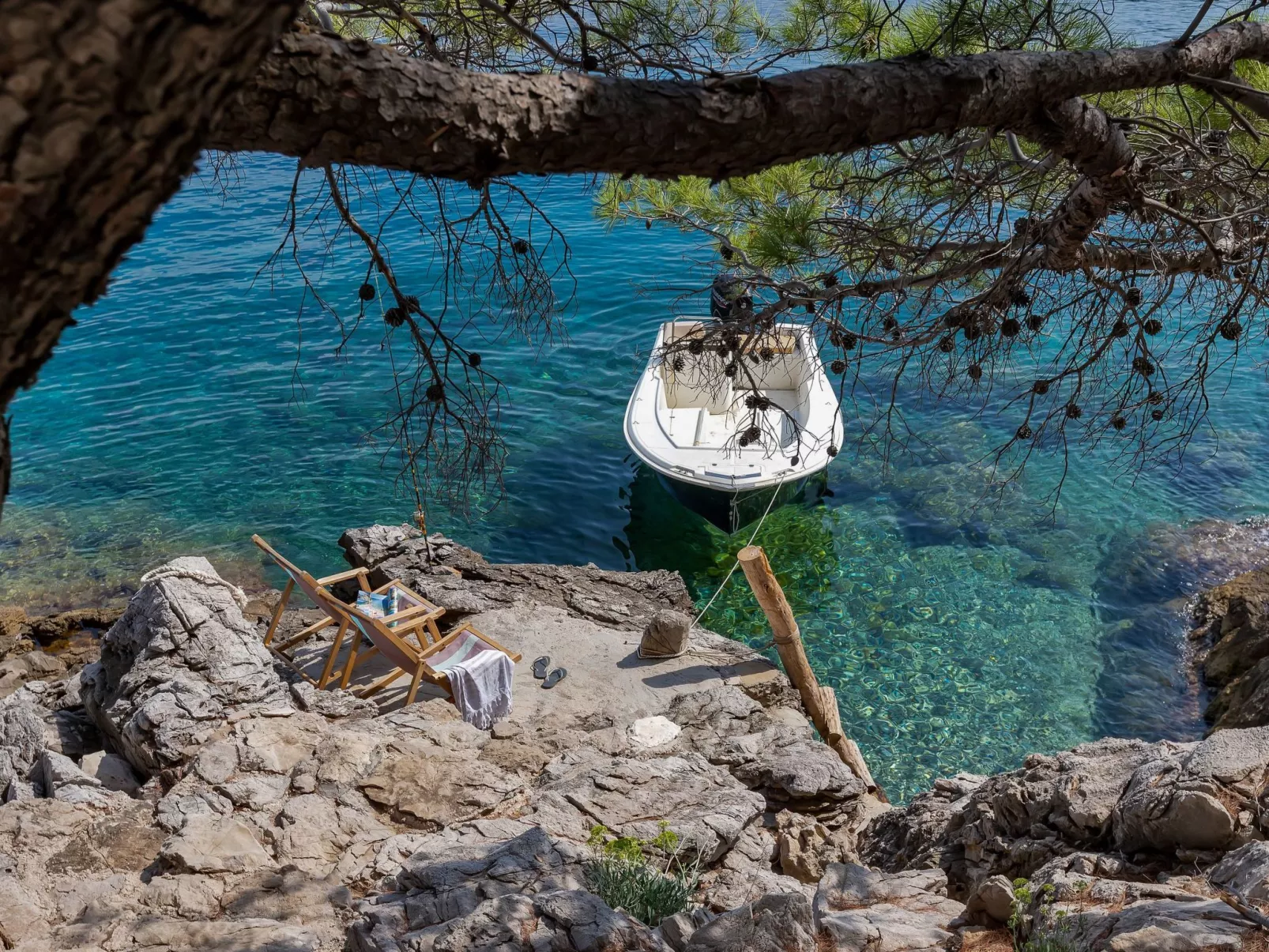 Haus in Općina Sućuraj mit Grill und Terrasse-Outside