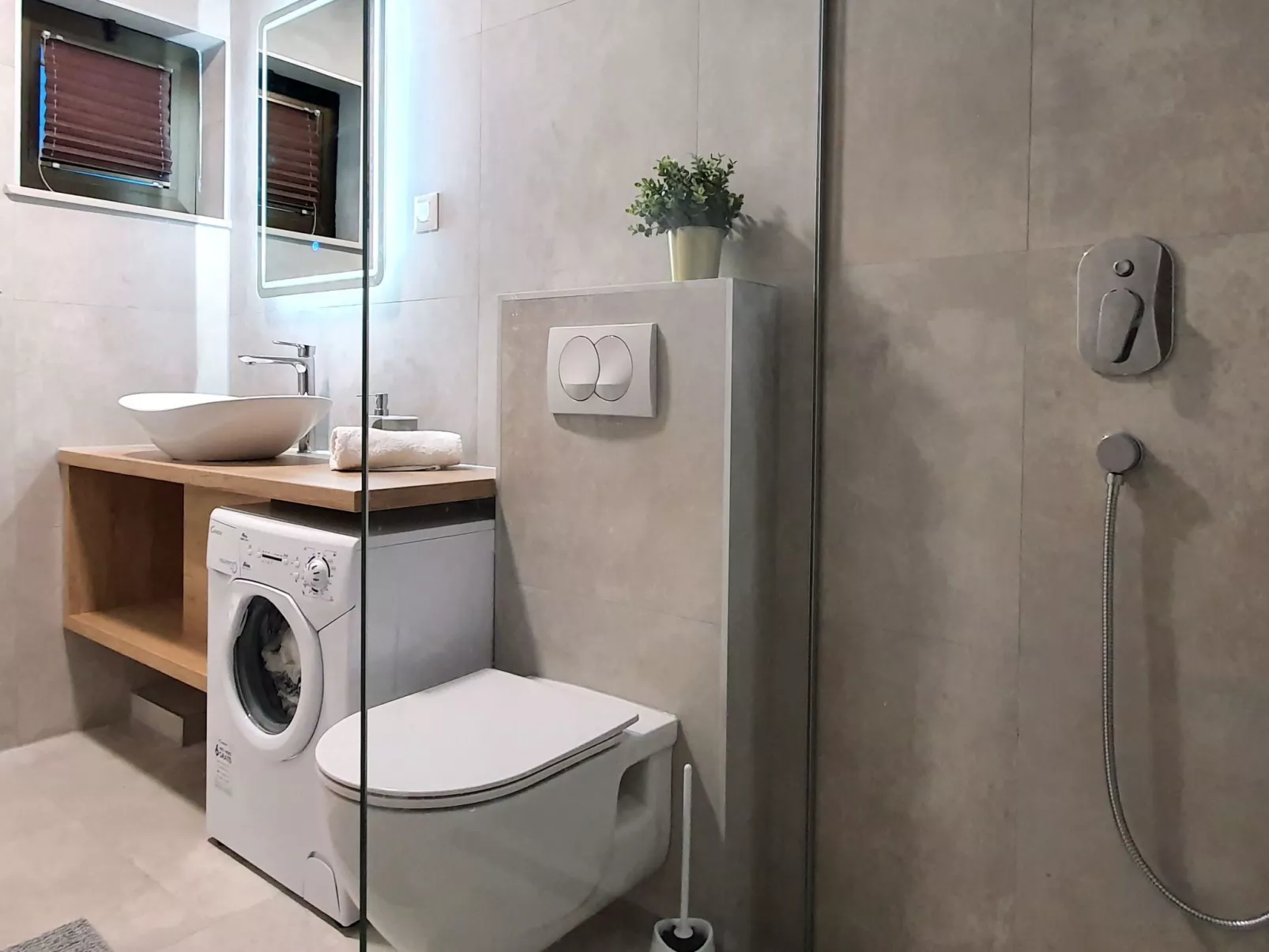 Geräumiges Ferienhaus in Omiš mit Privatem Pool-Image-tags.info