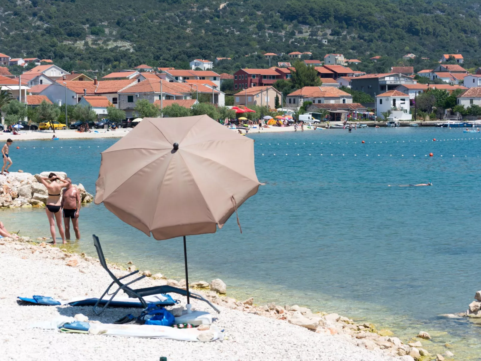 Modernes Ferienhaus mit Terrasse und Meerblick-Draußen
