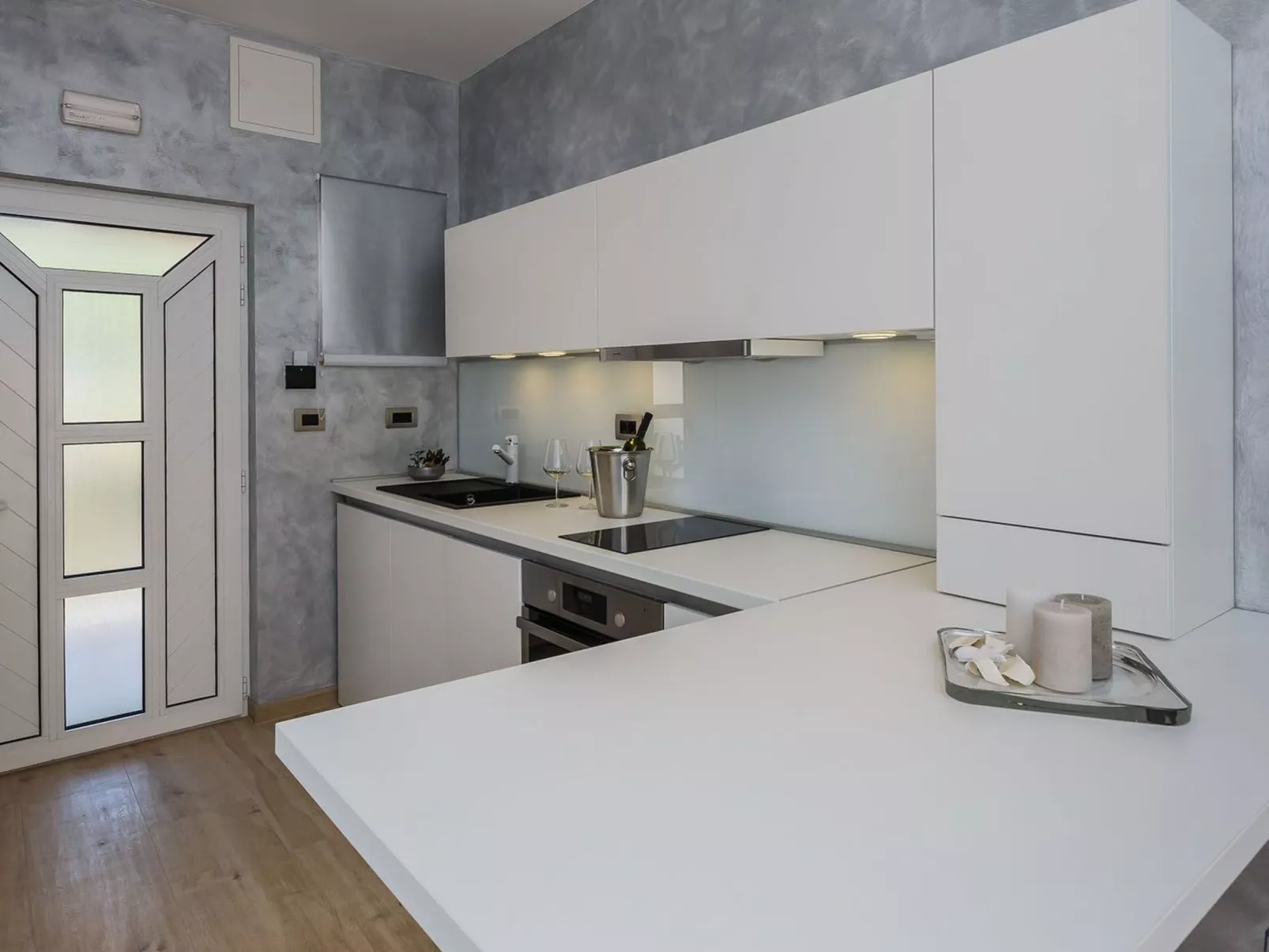 Charmantes Studio Irena - EOS CROATIA-Inside