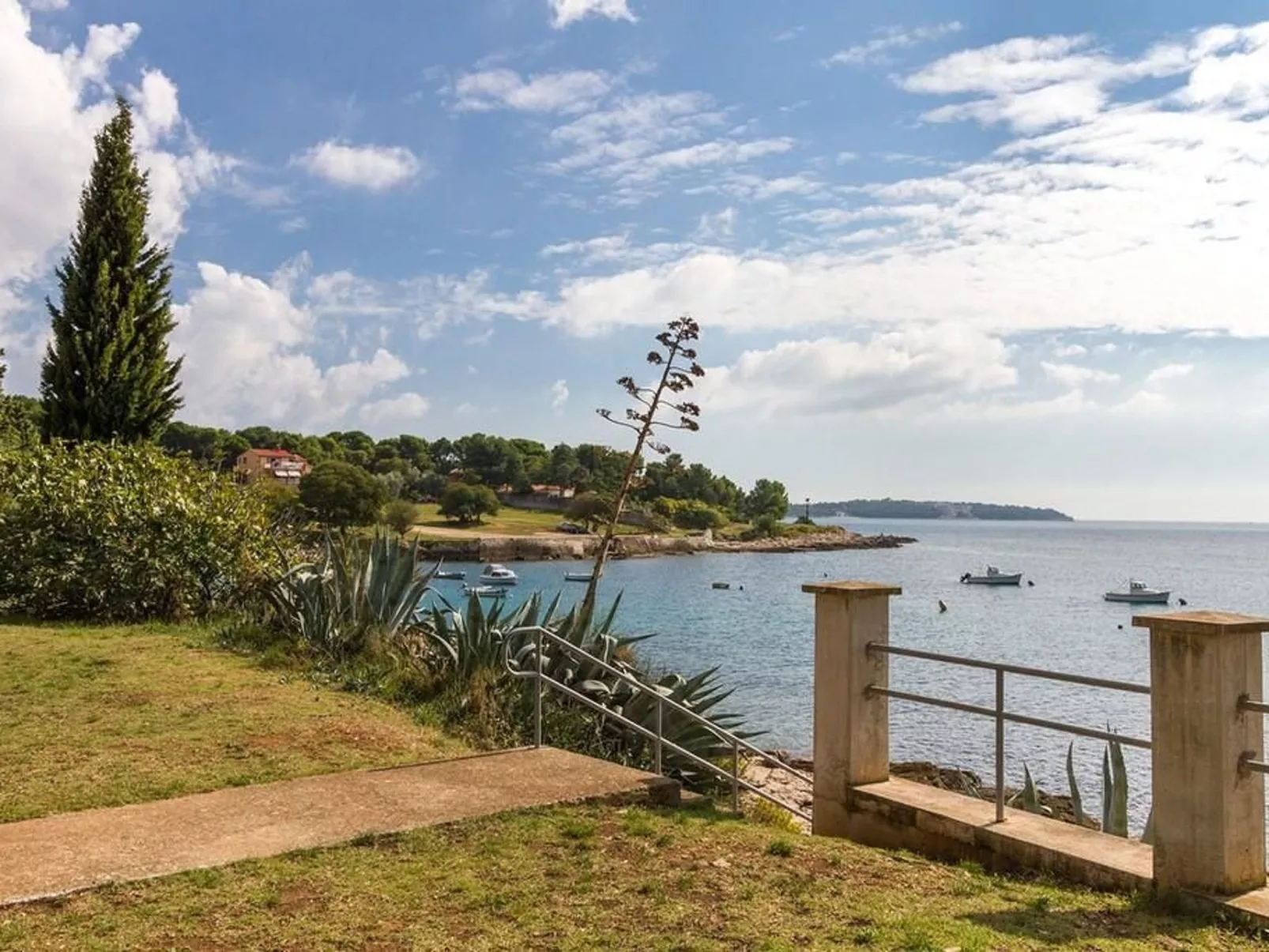 Wohnung in Stoja mit Grill-Draußen