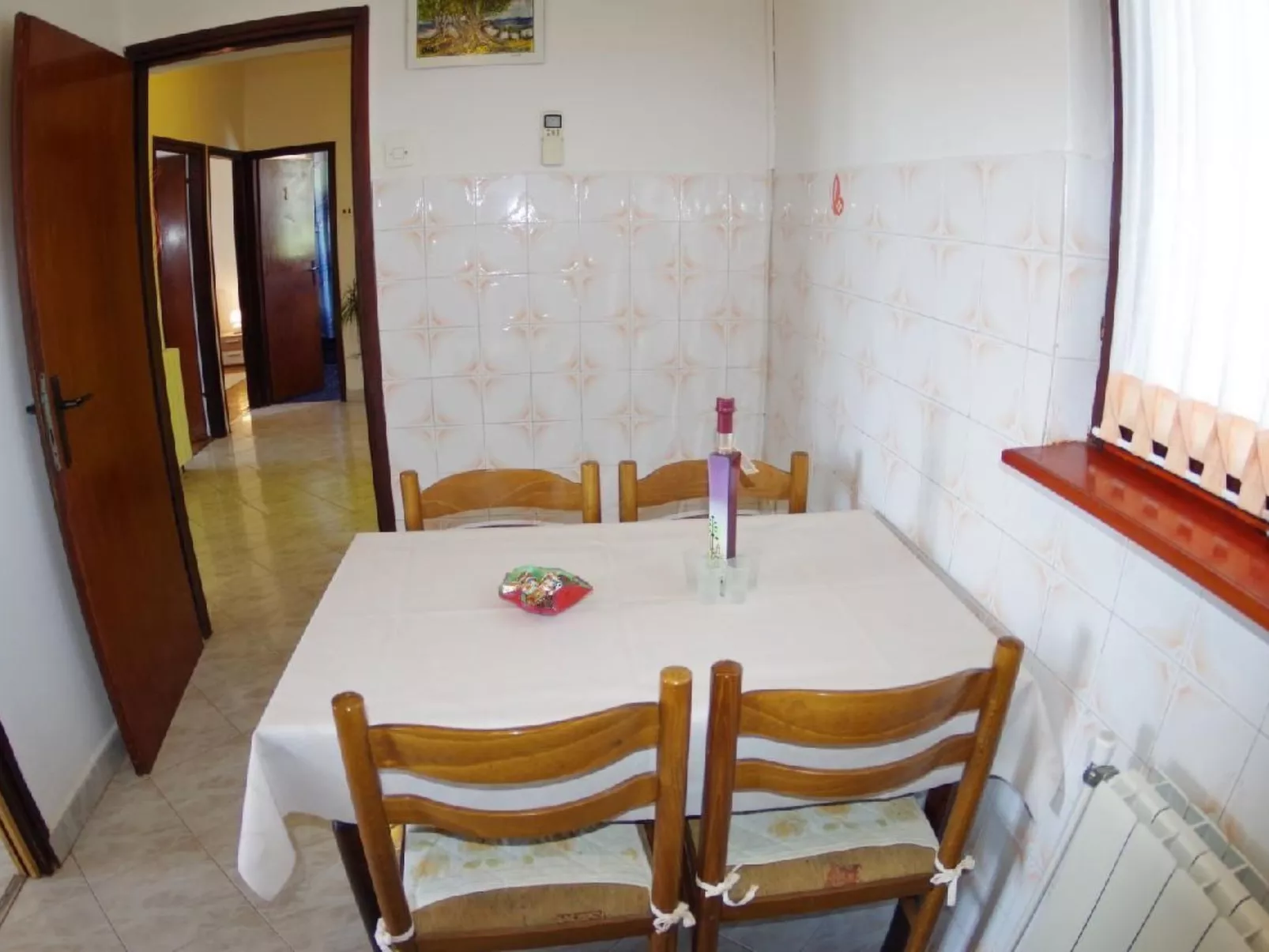 Im Dorf Peresiji-Dedans