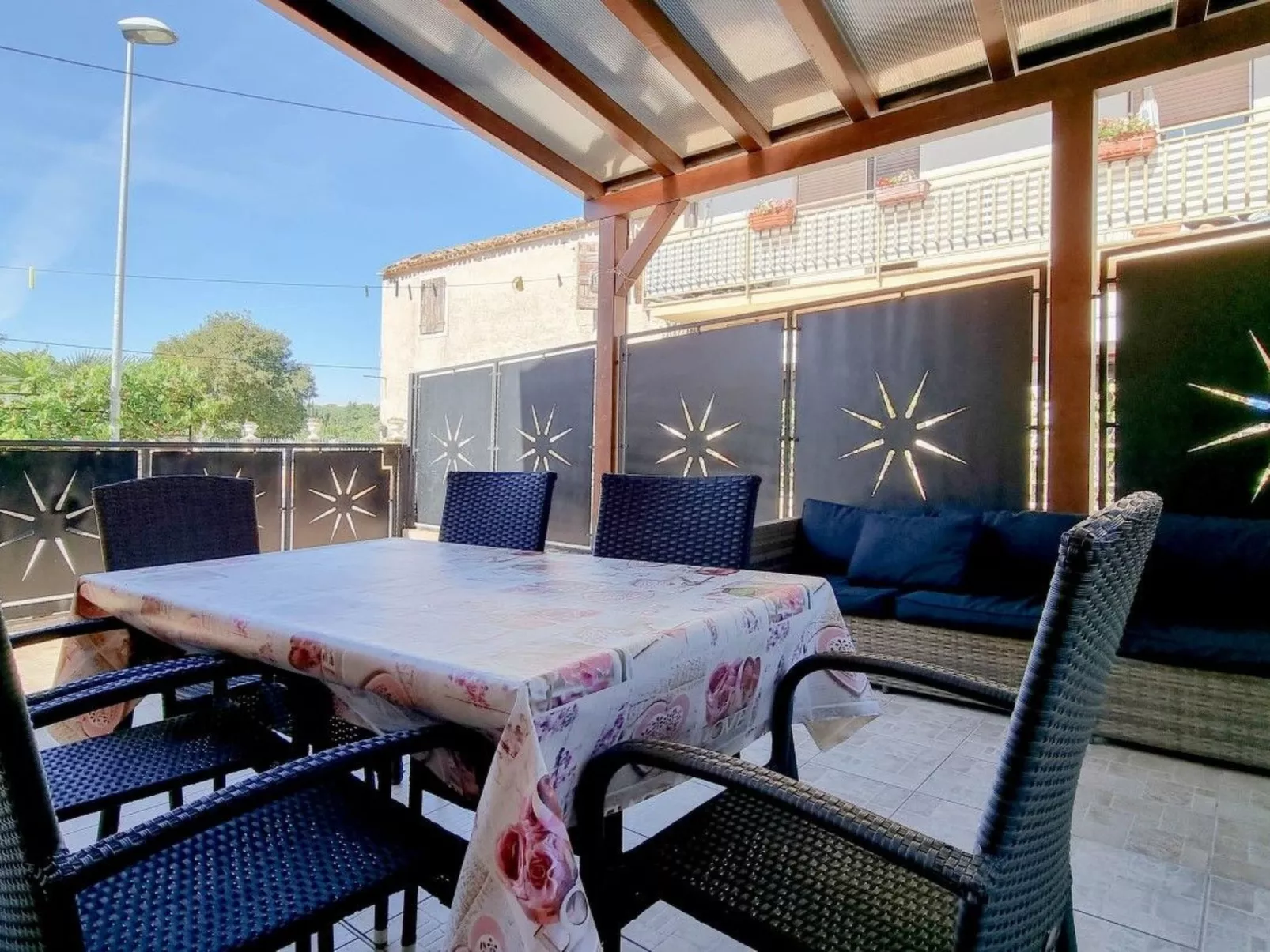 "Ivan" direkt am Strand-Outside