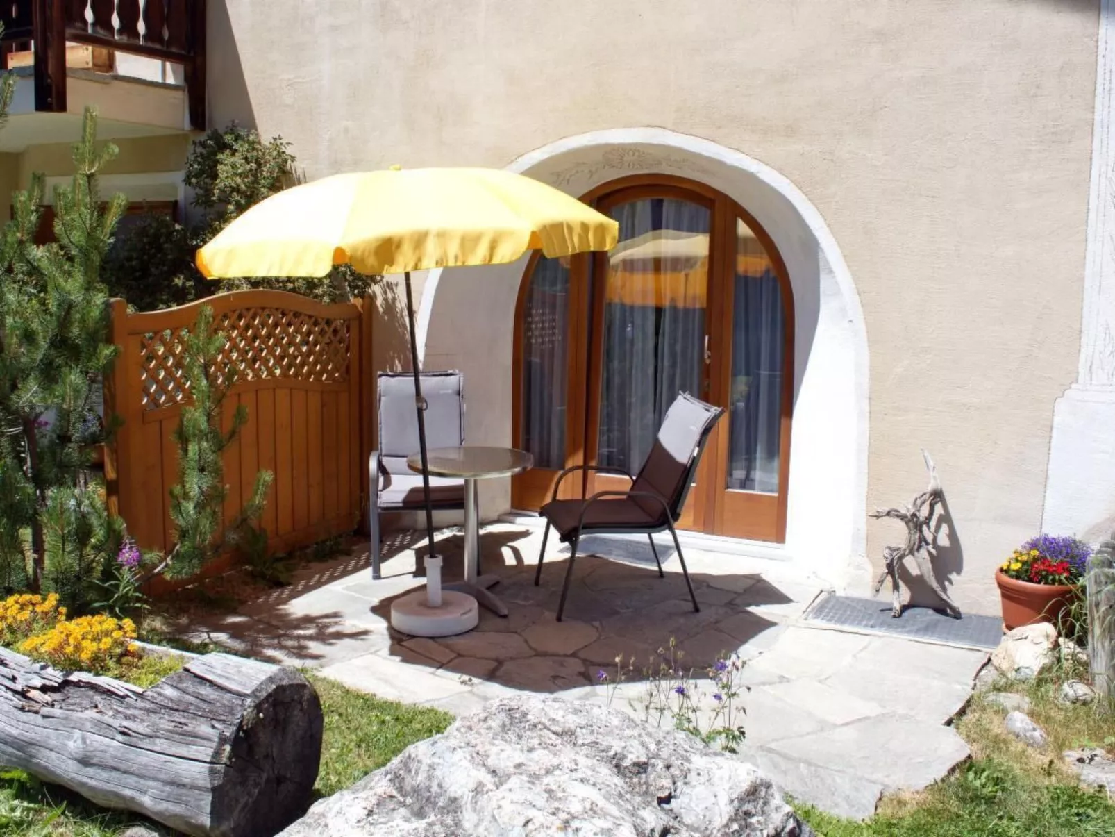 Chardun-Image-tags.info