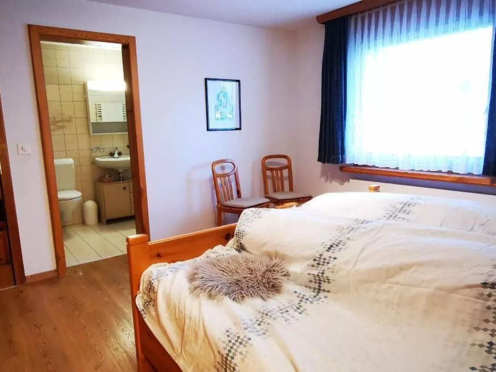 Via charels sur 8-Dedans