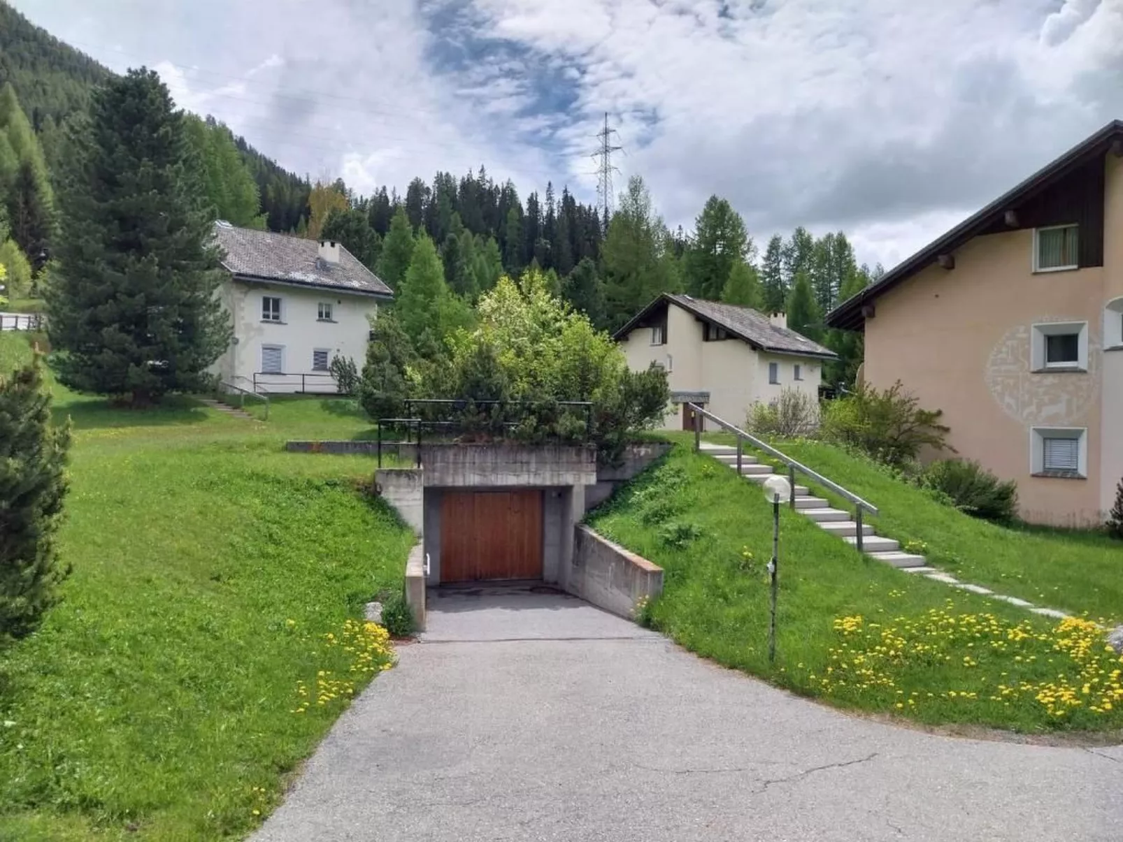 Chesa Susanna-Draußen