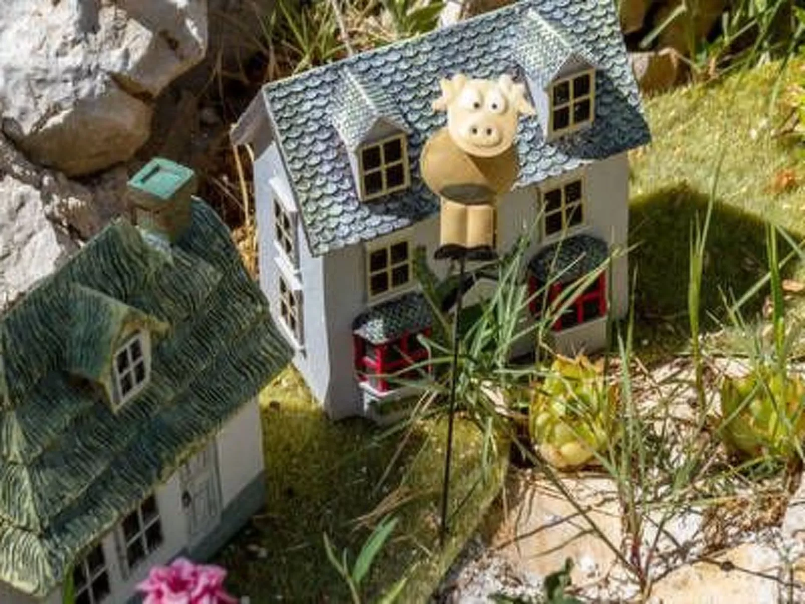 Hütte mit Garten, Grill und Terrasse-Inside