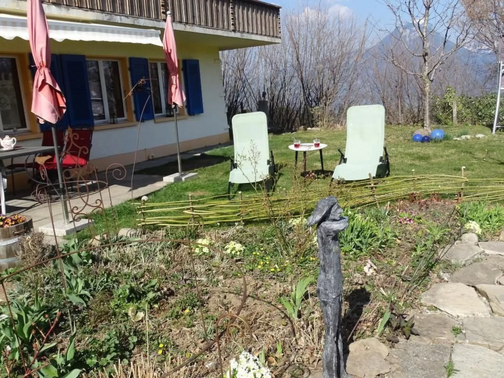 Chalet Aebnit-Outside