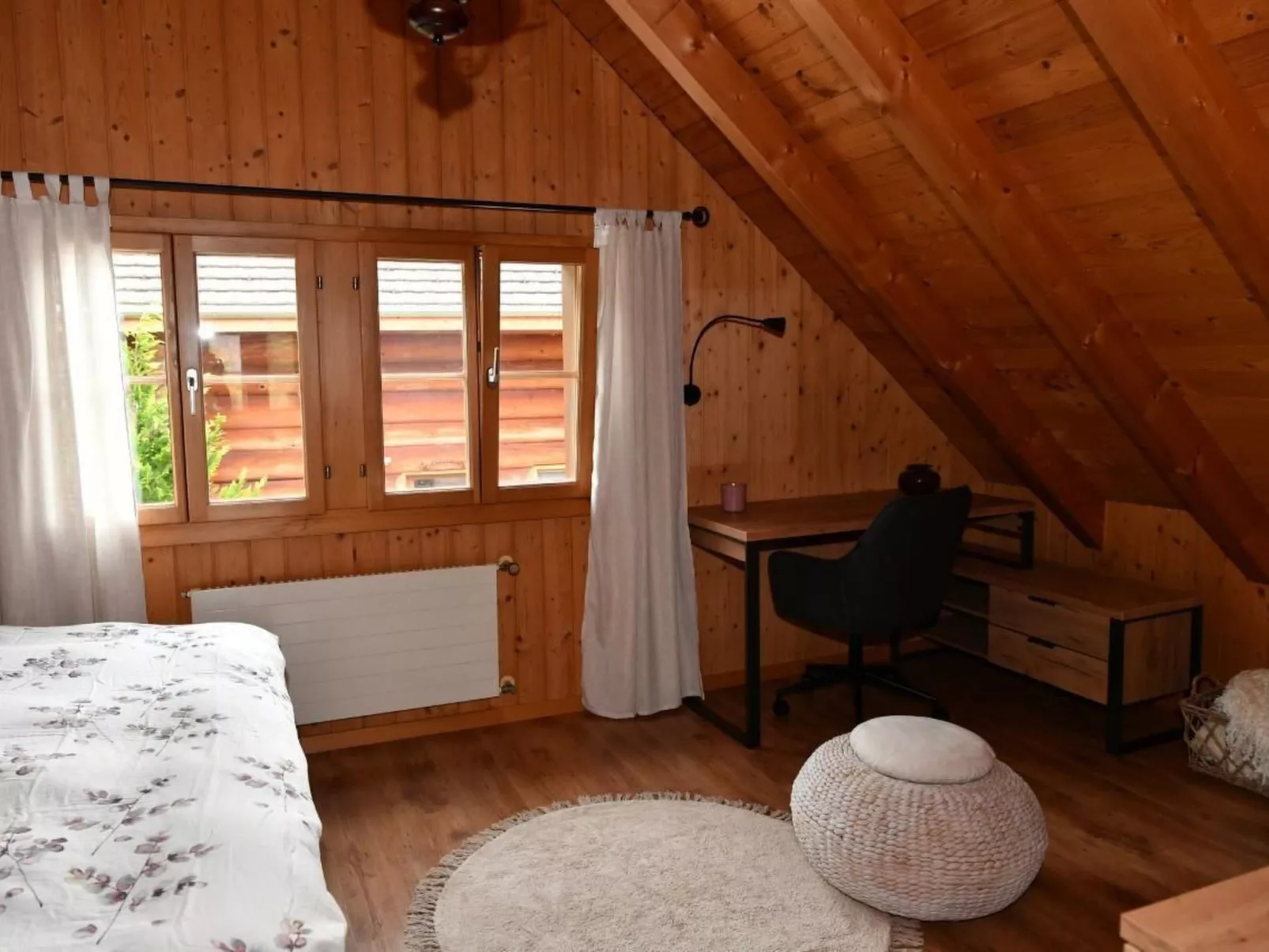 Holzhaus auf Lamahof-Inside