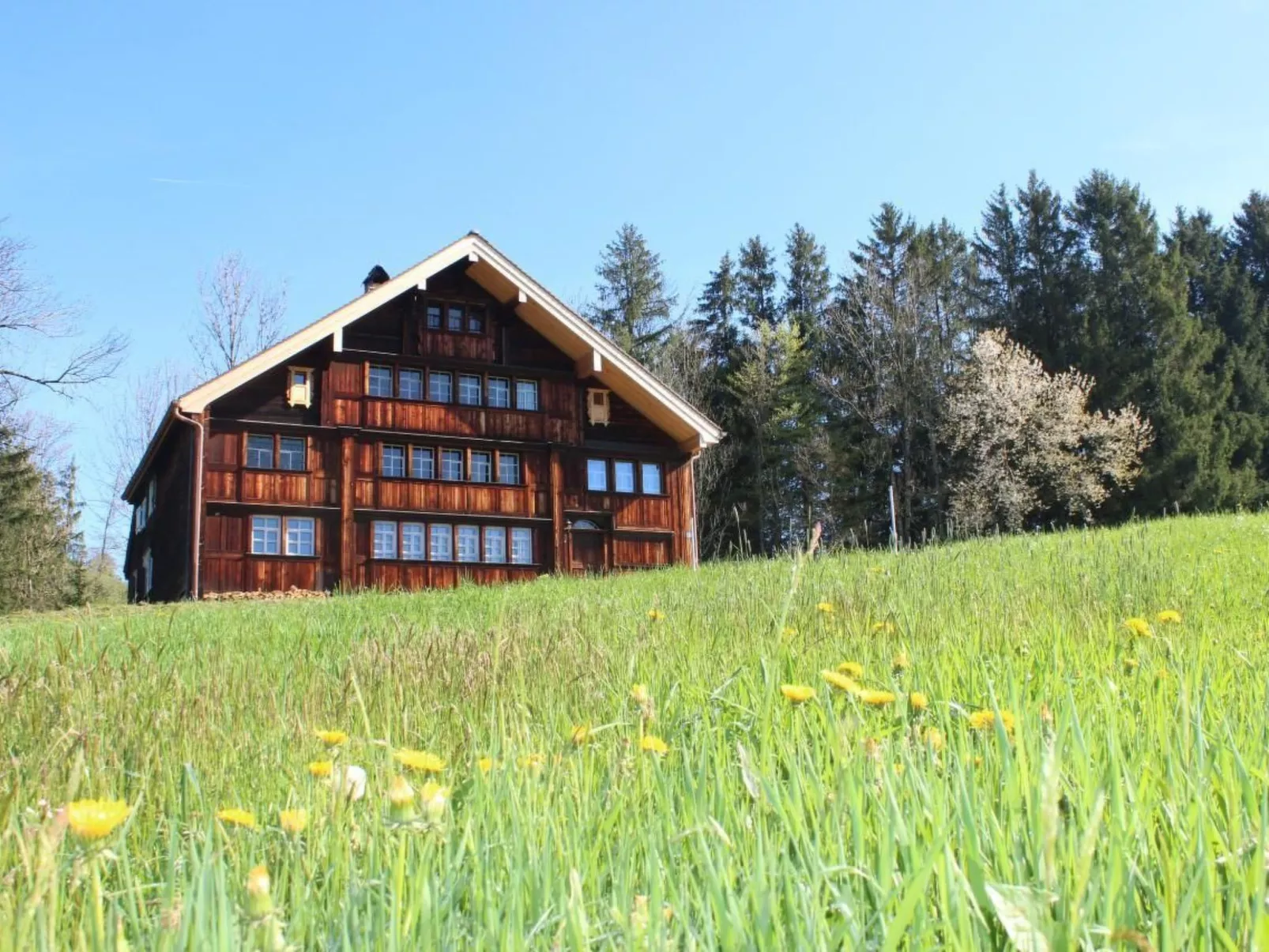 Haus Lauften-Outside