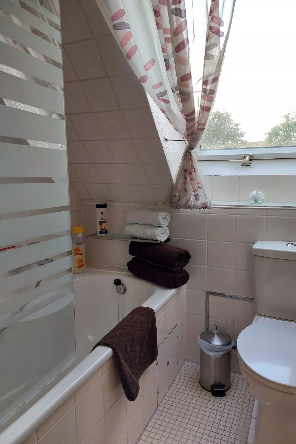 In Volksdorf mit Großer Terrasse-Dedans