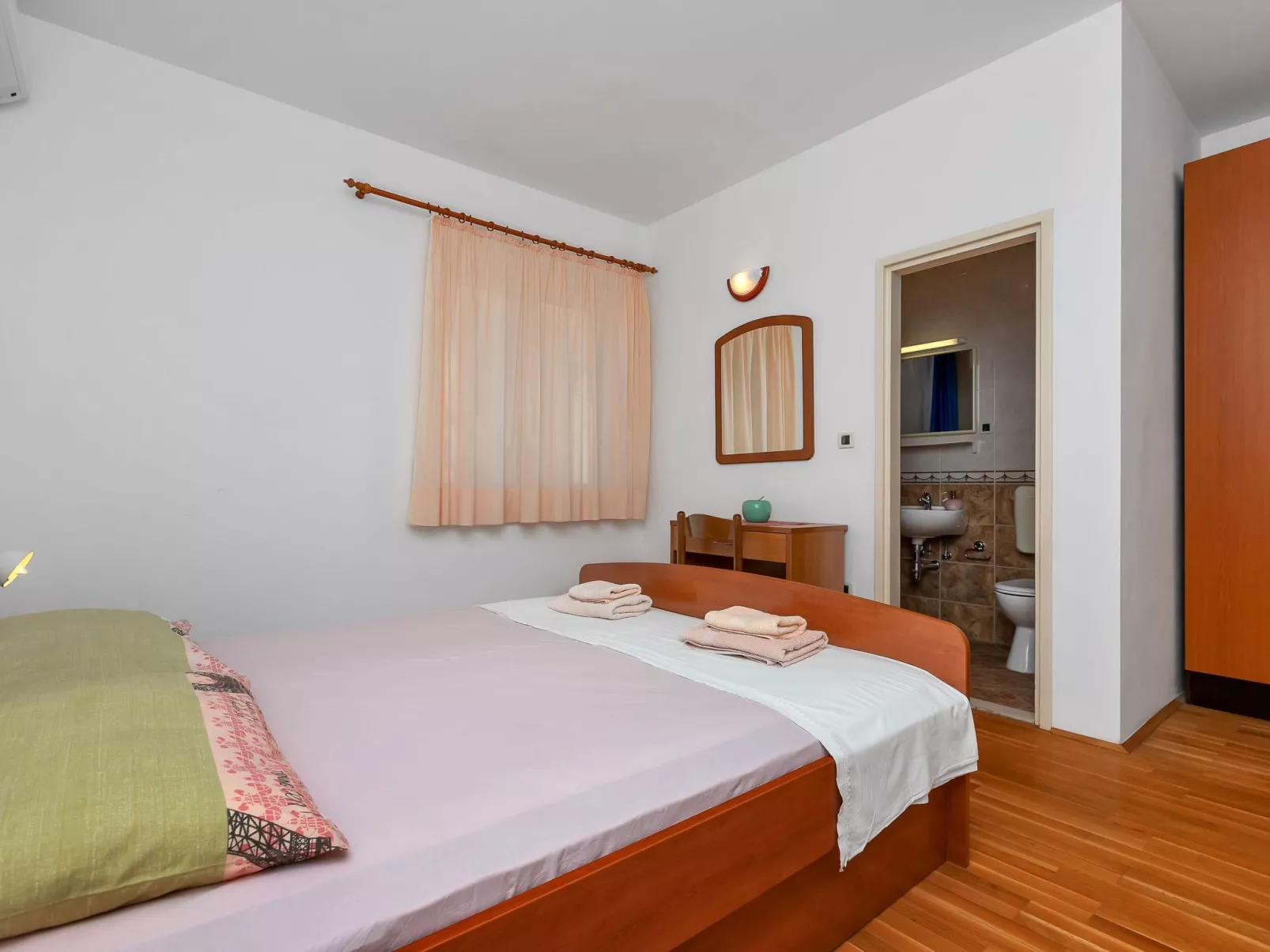 ★4Schlafzimmer★Freies Parken★GroßerBalkon★Apt Bugenvilija-Dedans