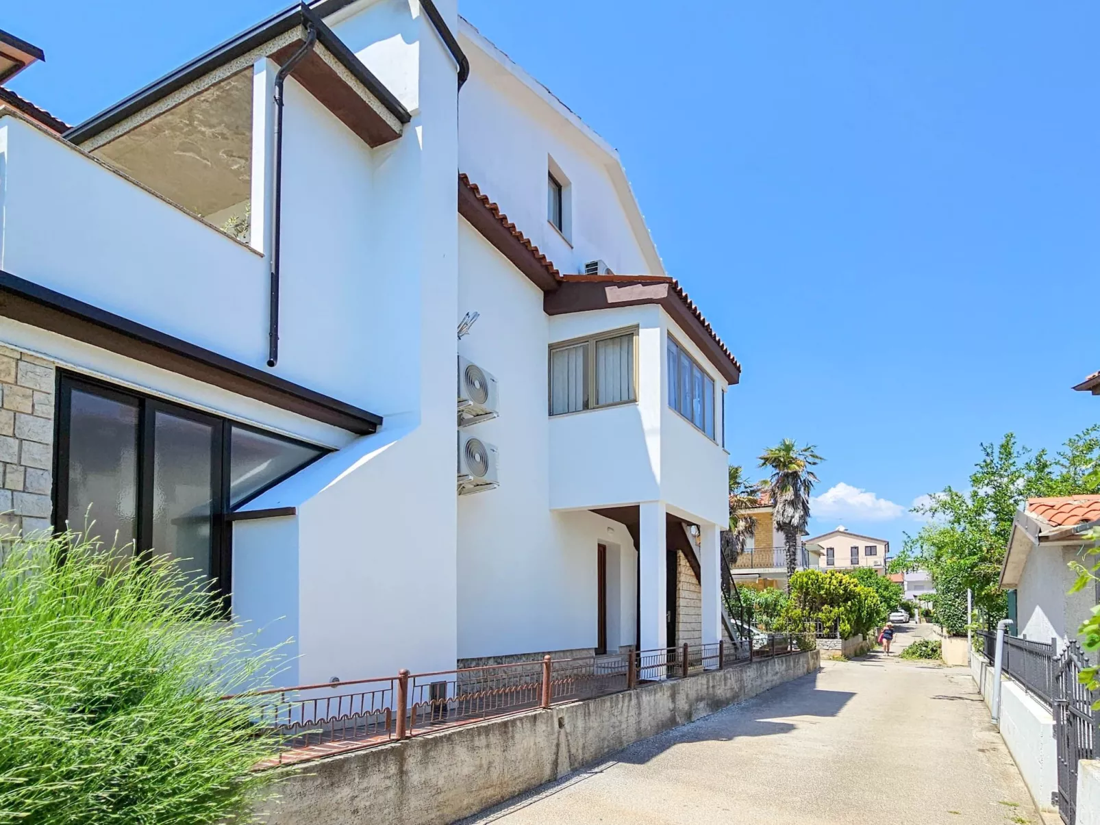 Für 4 Personen ca. 45 m&sup2; in Novigrad, Adriaküste Kroatien (Westküste von I-Outside