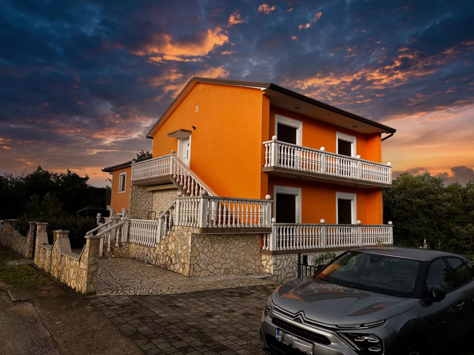 Apartment Fortuna 2-Outside