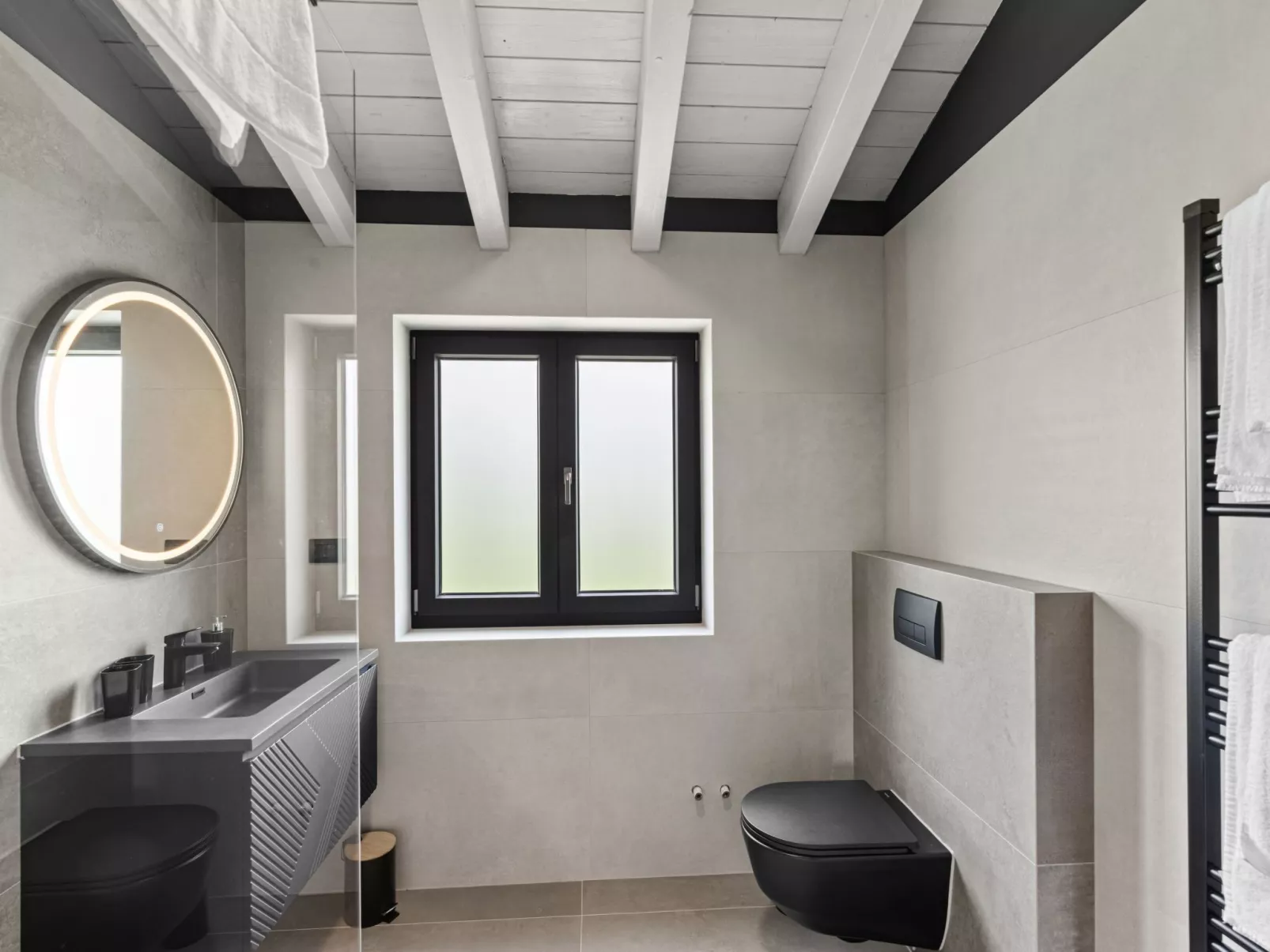 Villa Viktor-Drinnen