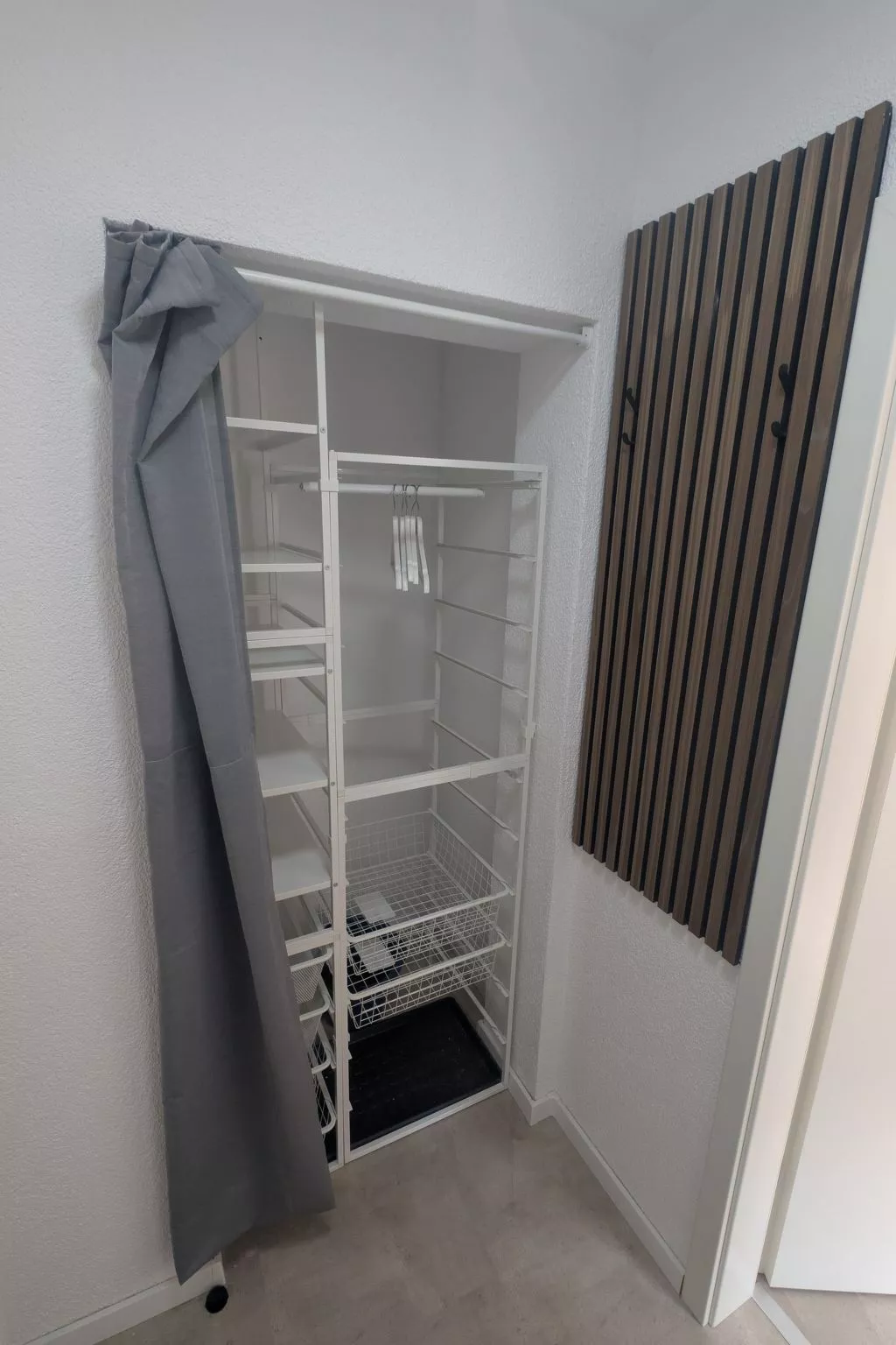 Kleine Stadtwohnung-Drinnen