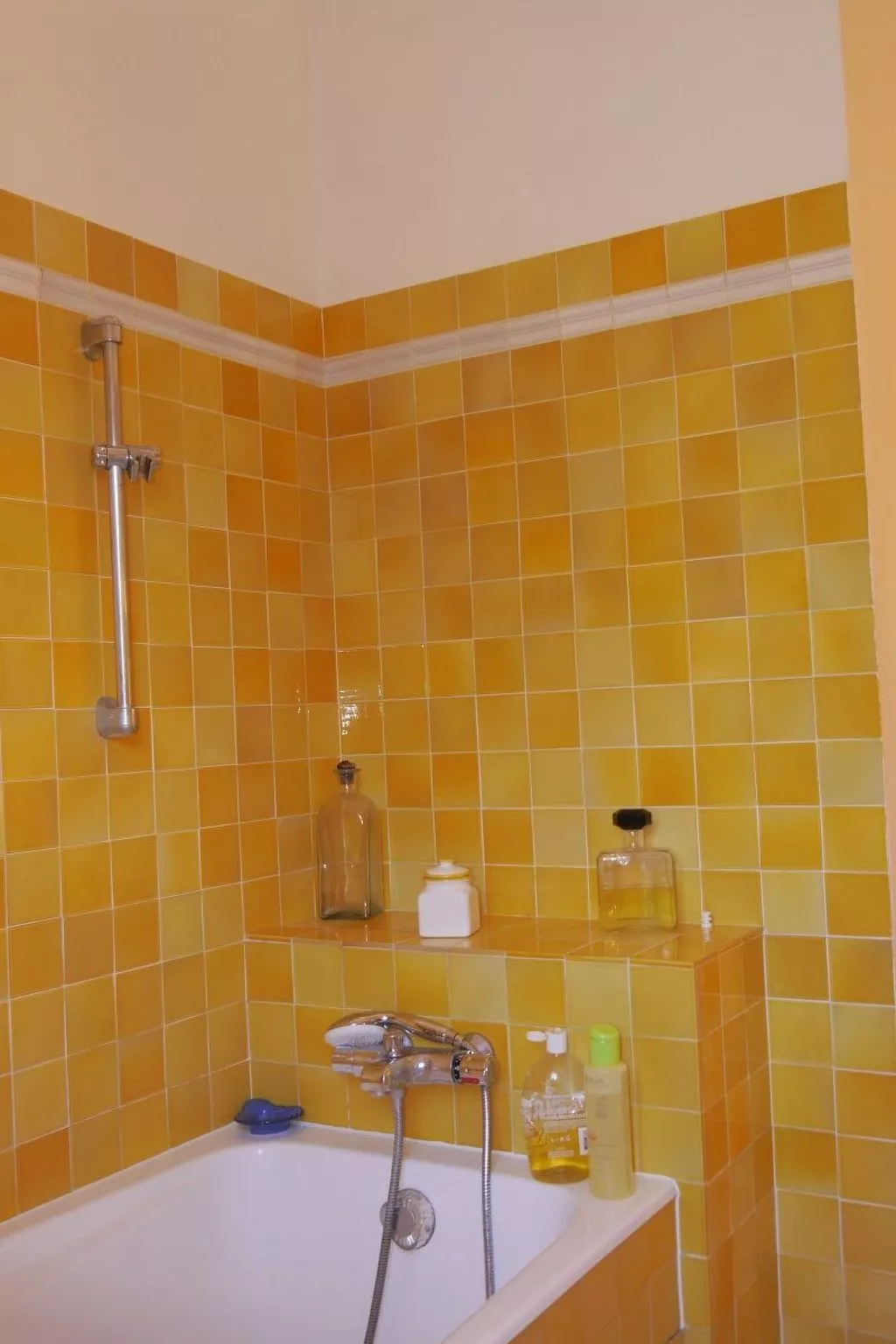 Ruhige Villa mit Pool im Herzen der Weinberge-Dedans