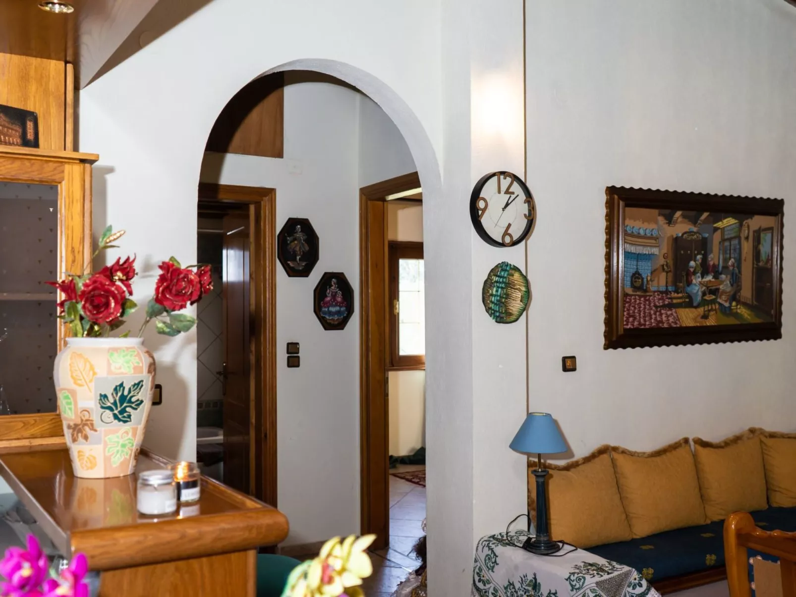 Mary's country house near Meteora-Inside