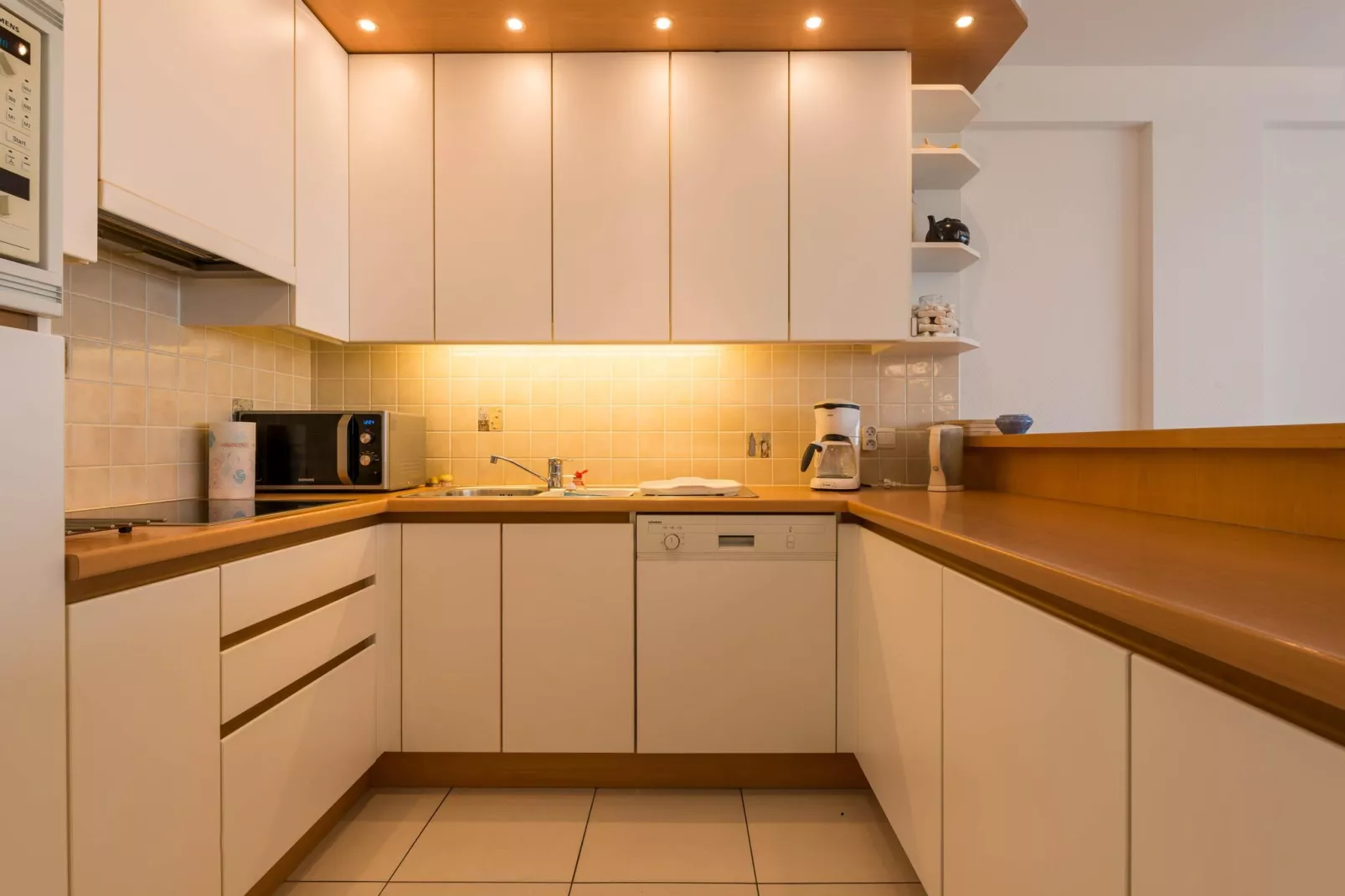 Les petrels 202 g-Kitchen