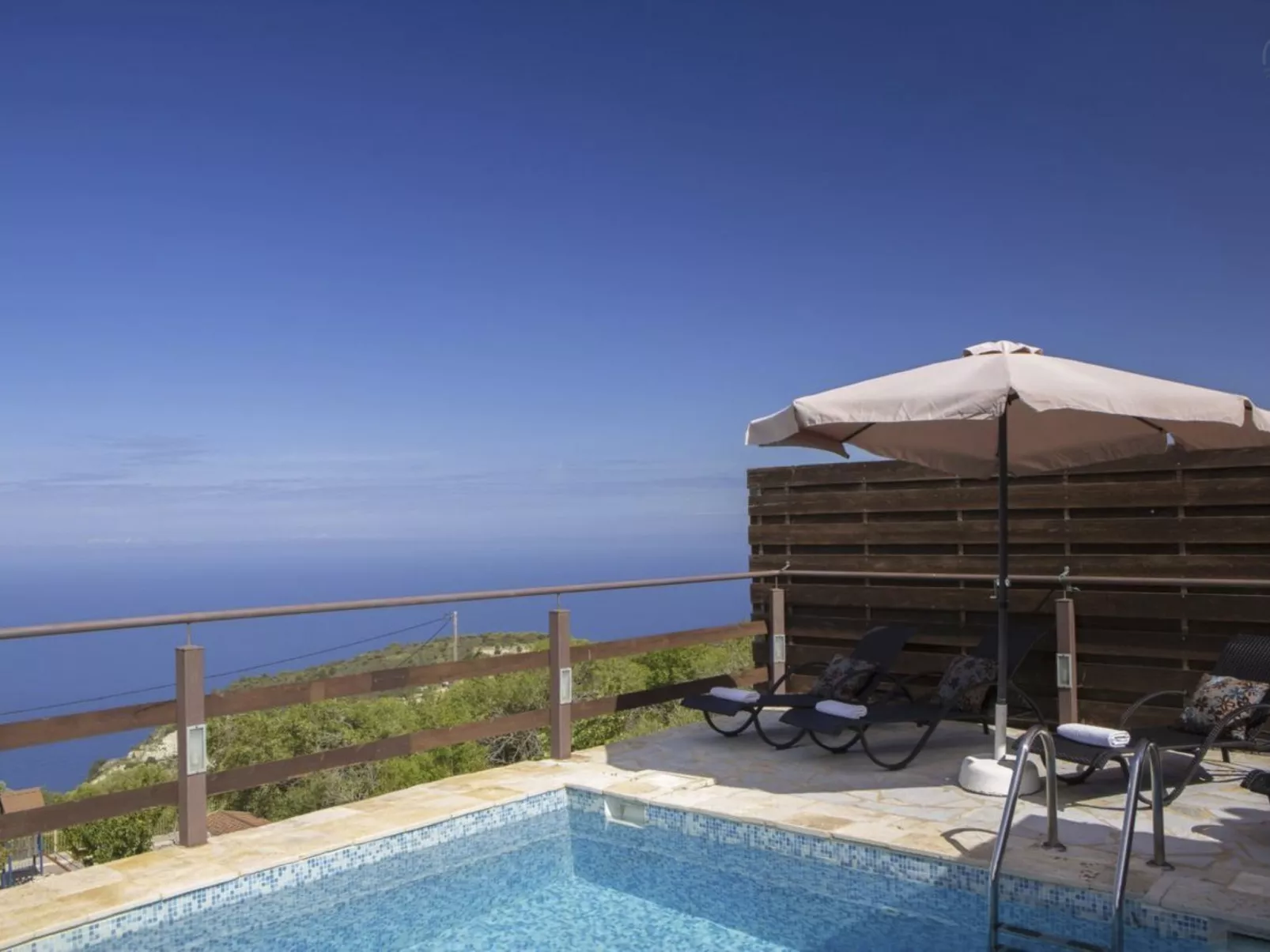 Schönes Haus in Apollonii mit privatem Pool-Image-tags.info