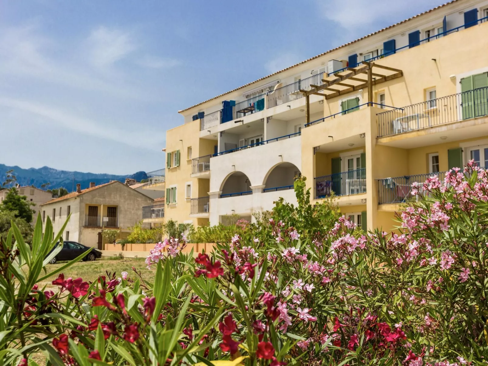 Am Meer in Korsika-Outside