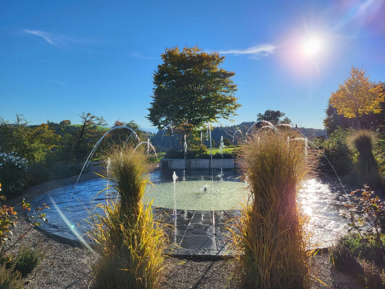 Sunnebad Sternenberg-Outside