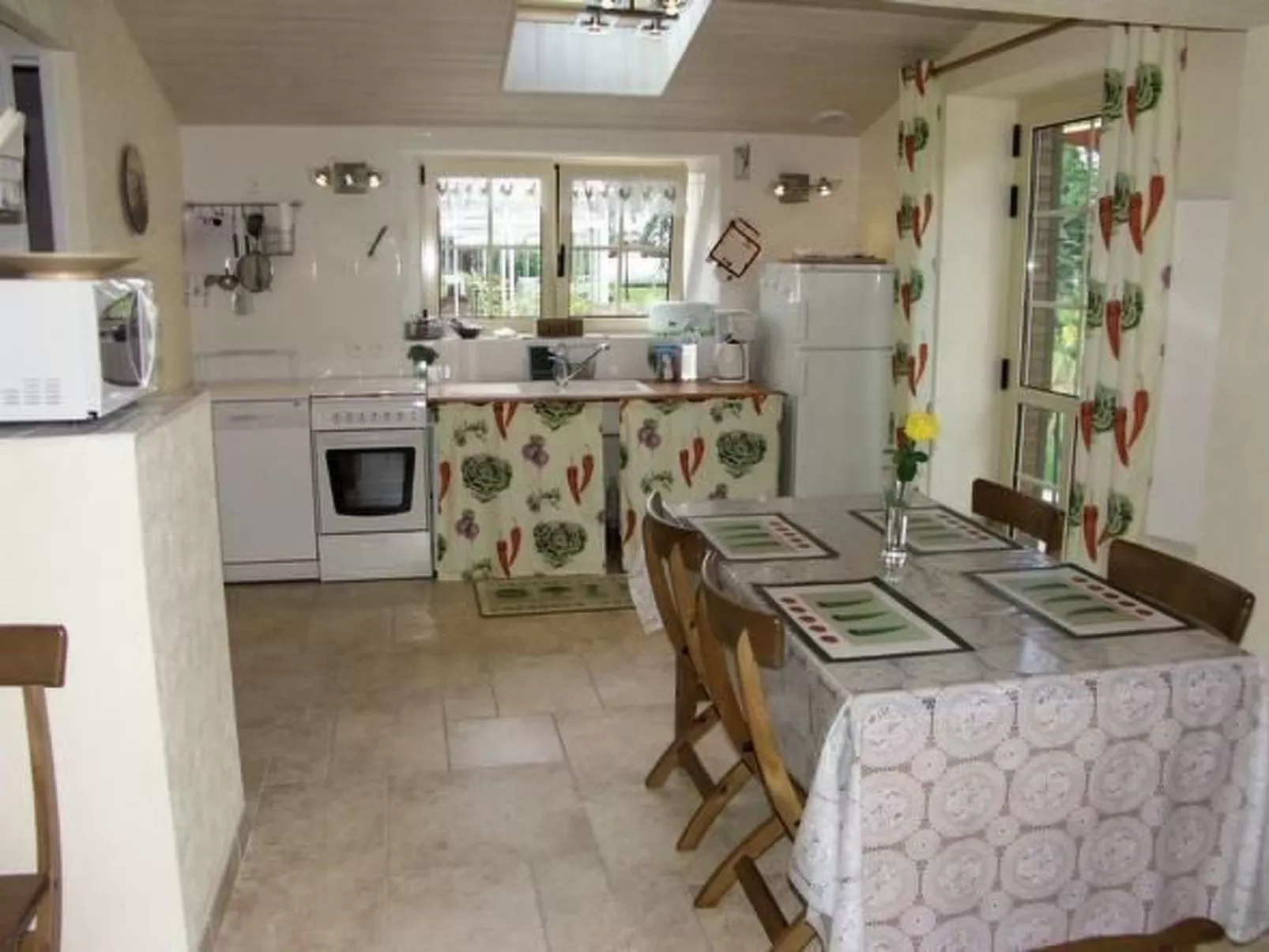 "Au Bas Chalonge Gîte"-Image-tags.info