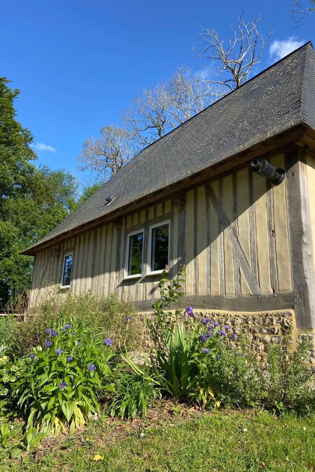 Neues normannisches Ferienhaus mit Charme die Kastanienbäume-Outside