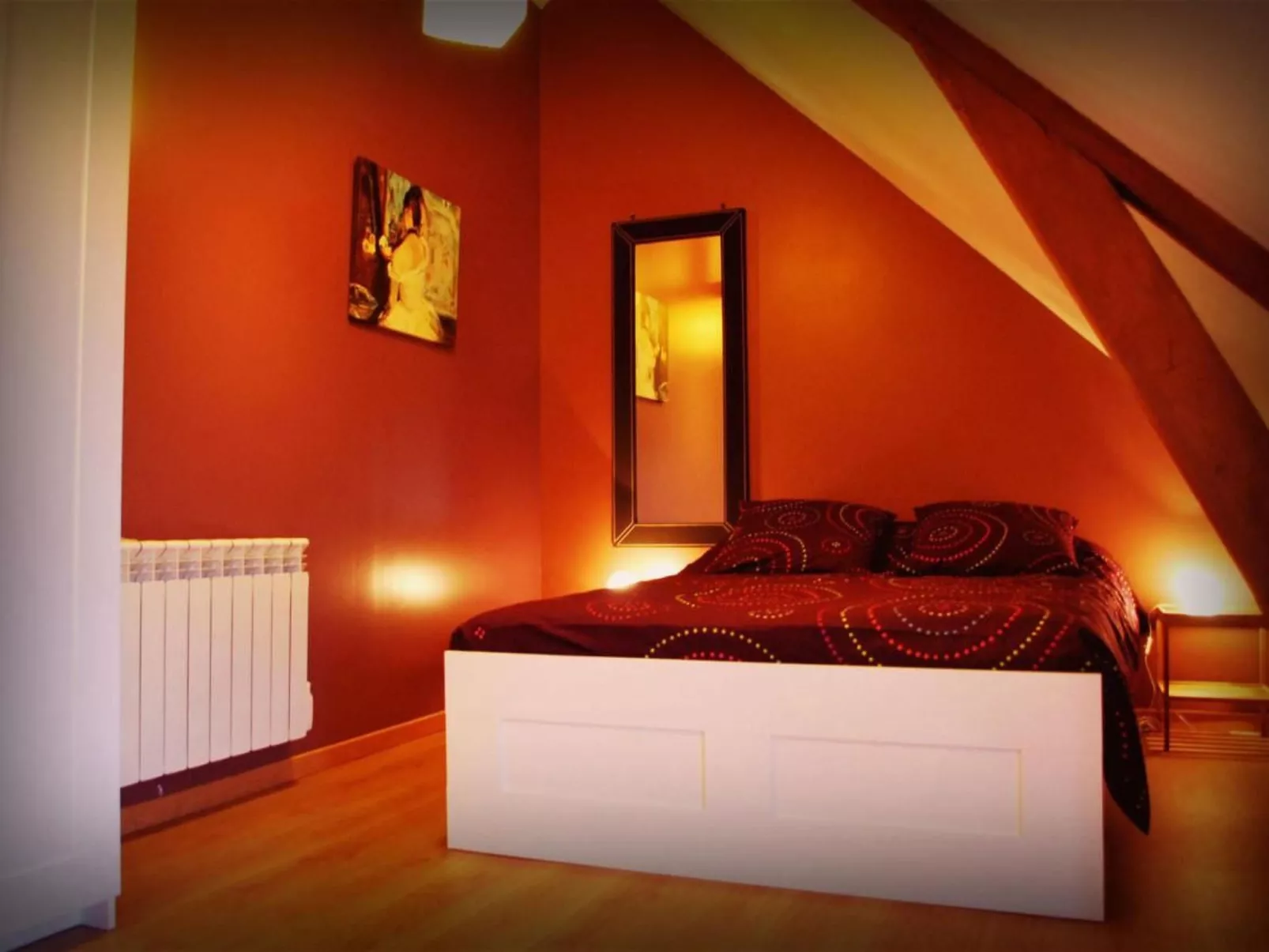 Liebevoll renoviertes Ferienhaus als Teil eines kleinen Bauernhauses mit abgesc-Drinnen