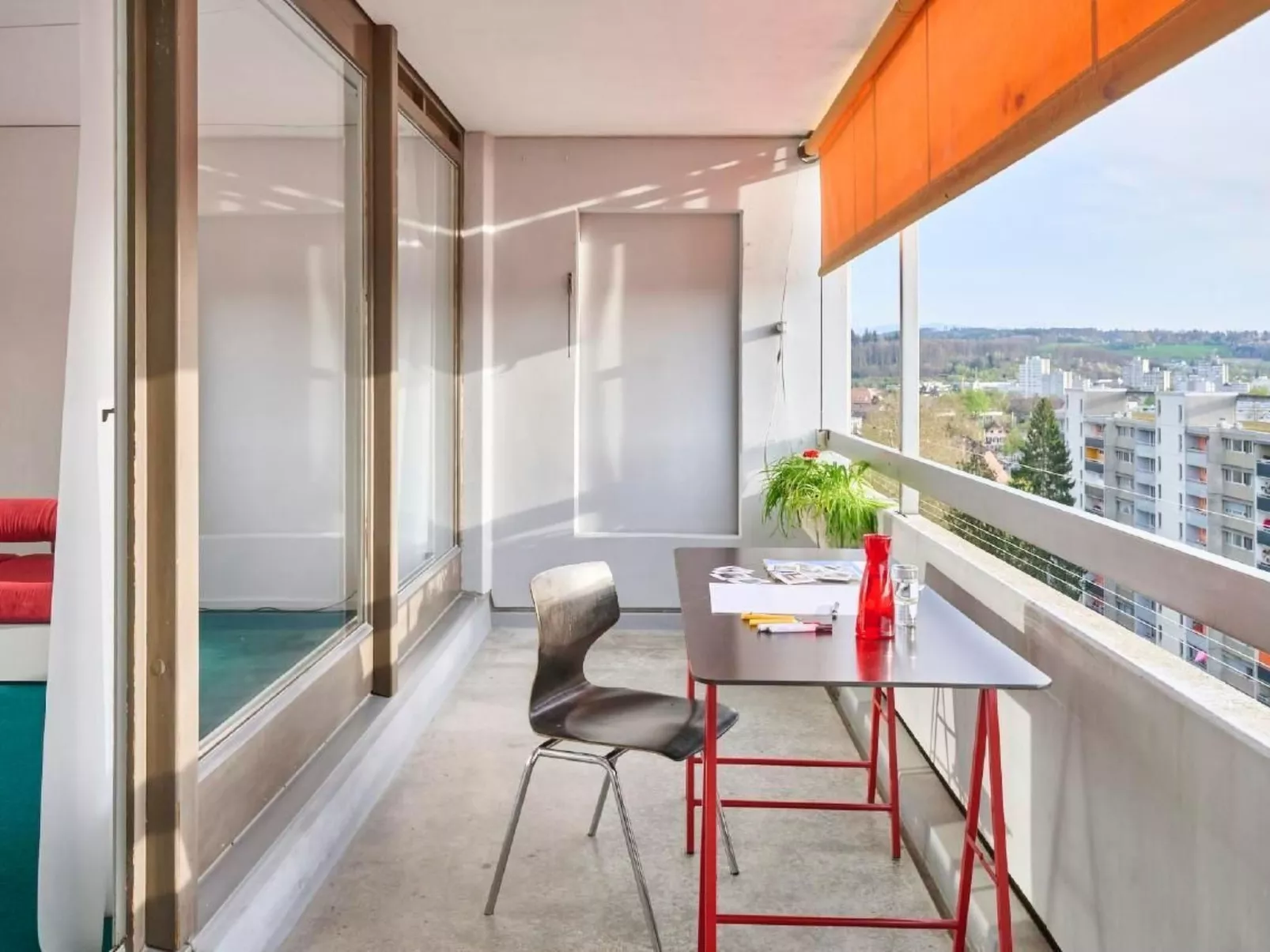 Hochhaus Fellergut - Stiftung Ferien im Baudenkmal-Inside