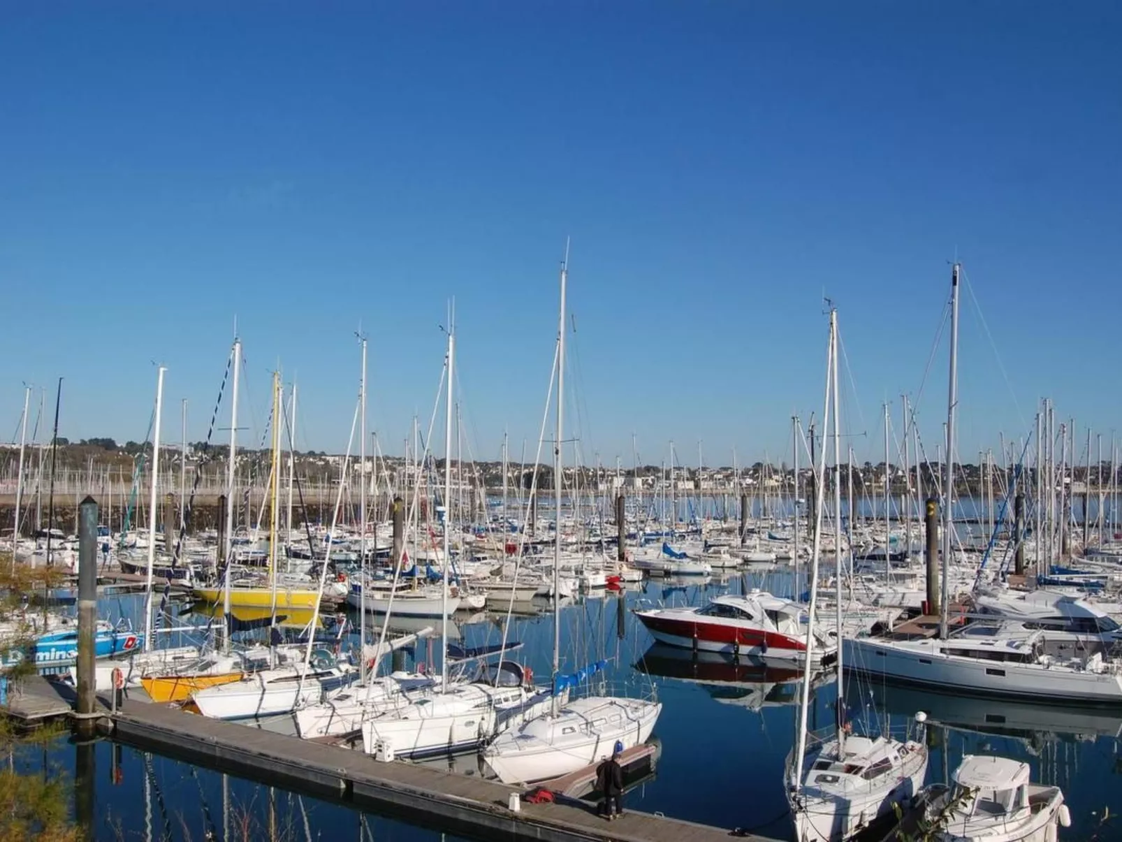 Kleine Wohnung in großem Familienhaus-Dehors