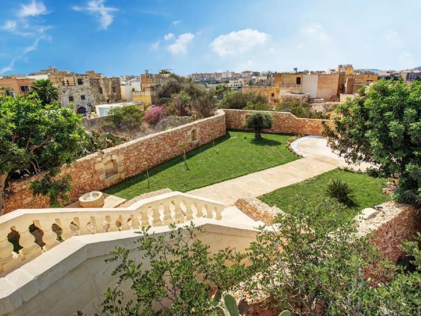 Villa "Ta Menzja" mit Garten, Grill und Terrasse-Outside